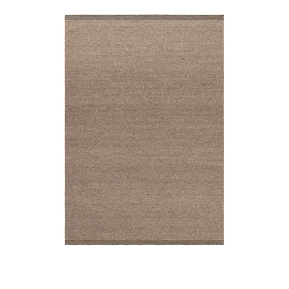 Zero Brown ullmatta