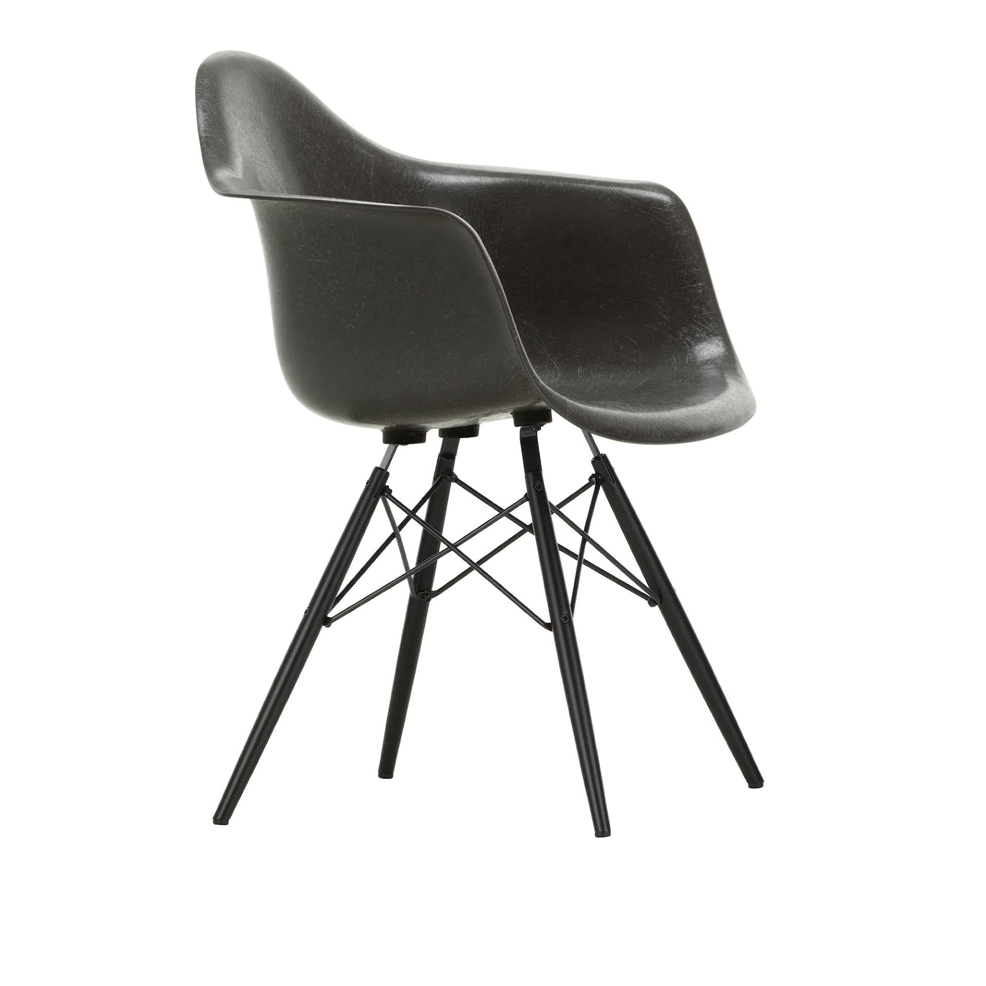 Eames Fiberglass Armchair DAW karmstol Black Maple - Vitra - Charles & Ray Eames - NO GA