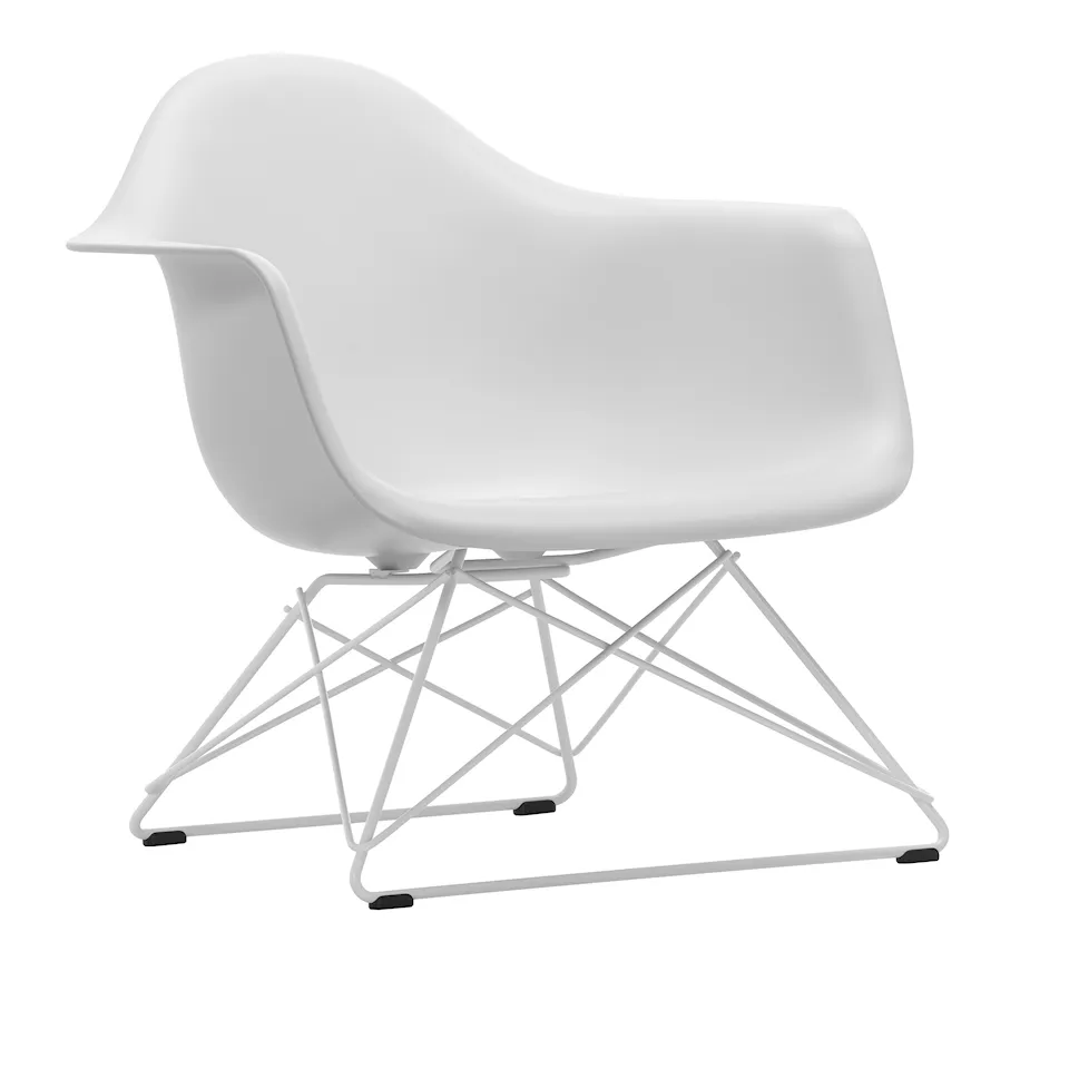 Eames RE Plastic Armchair LAR 85 Cotton White, White Base