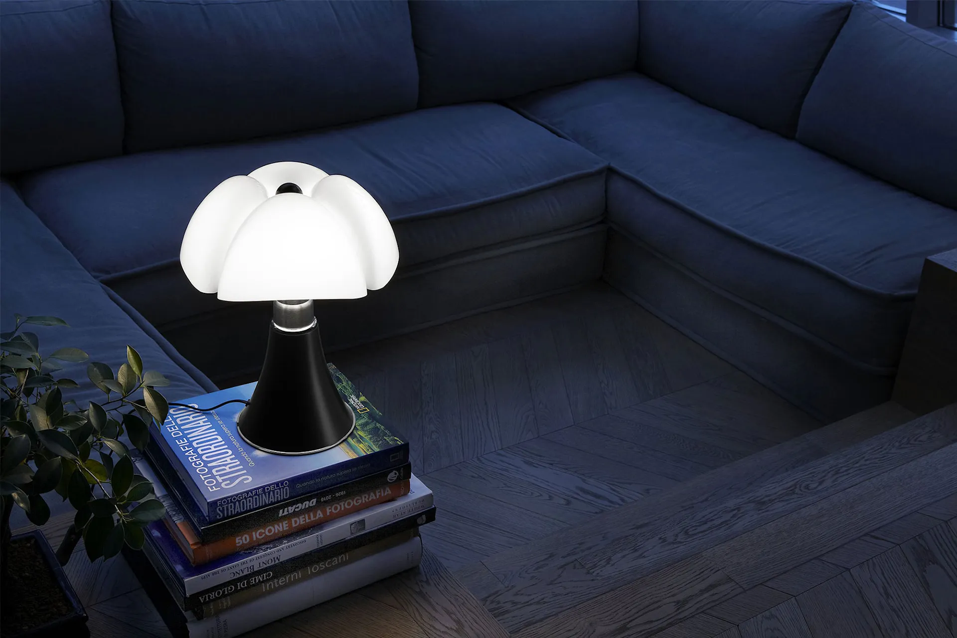 Minipipistrello Table Lamp - Dimbar - Martinelli Luce - Gae Aulenti - NO GA