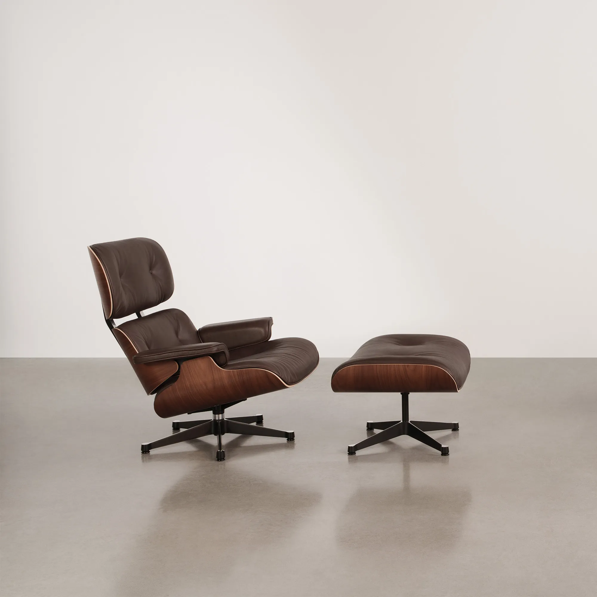 Eames Lounge Ottoman - 4