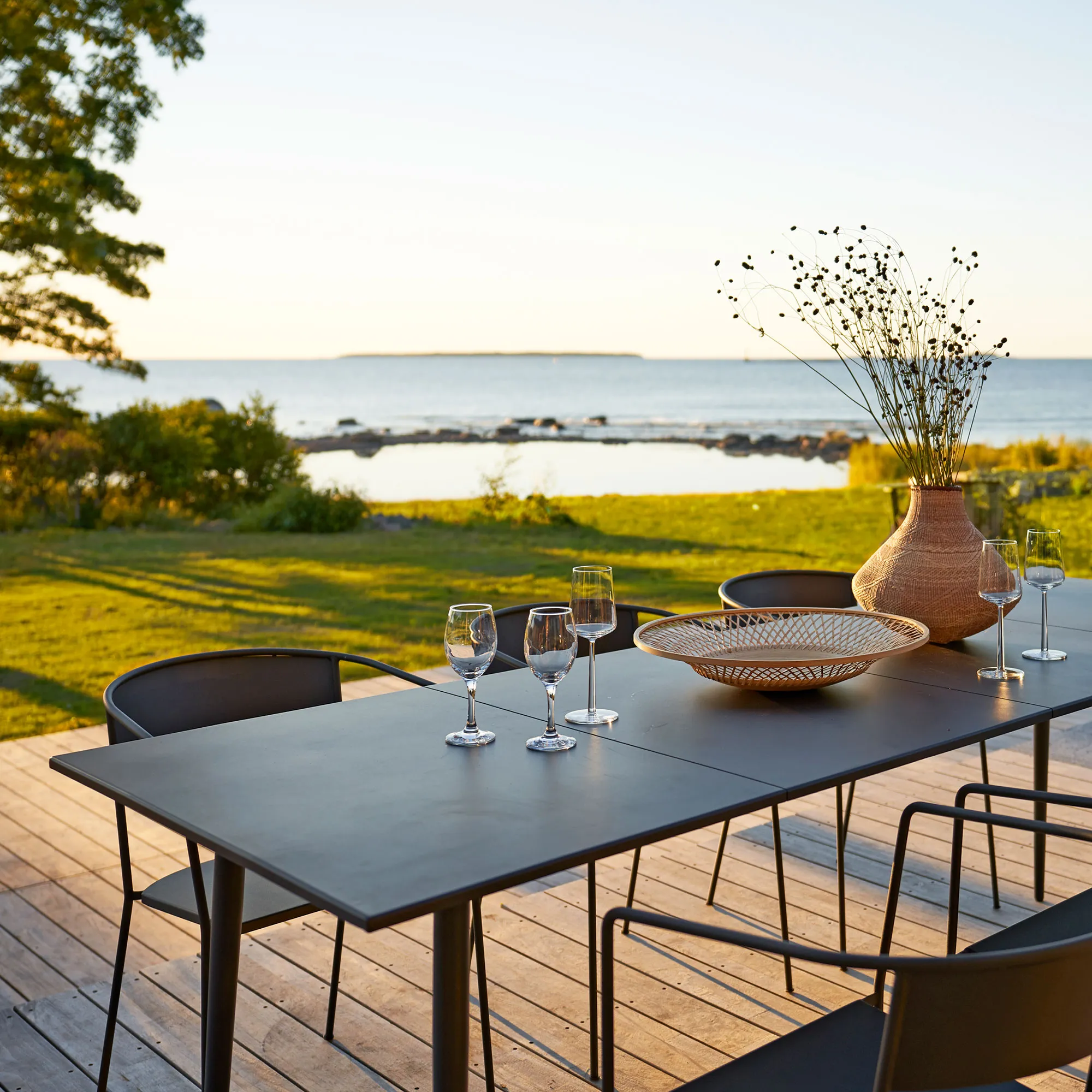 Saltö Dining Table - 2