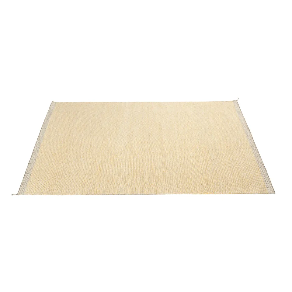 Ply rug yellow
