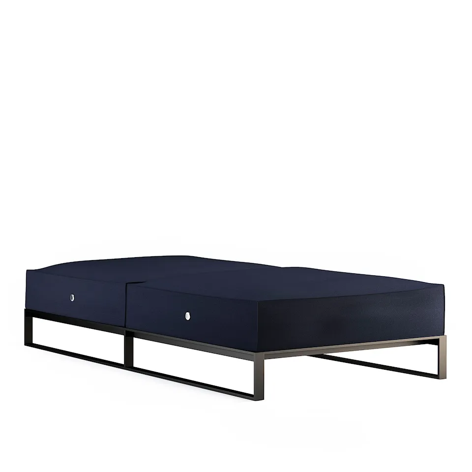 Garden Moore Daybed