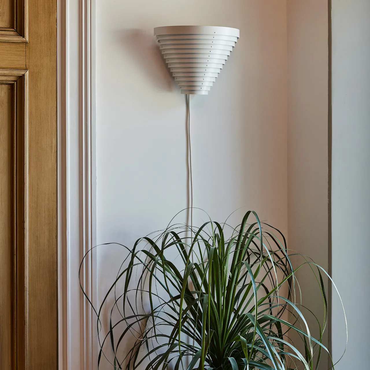 A910 vägglampa