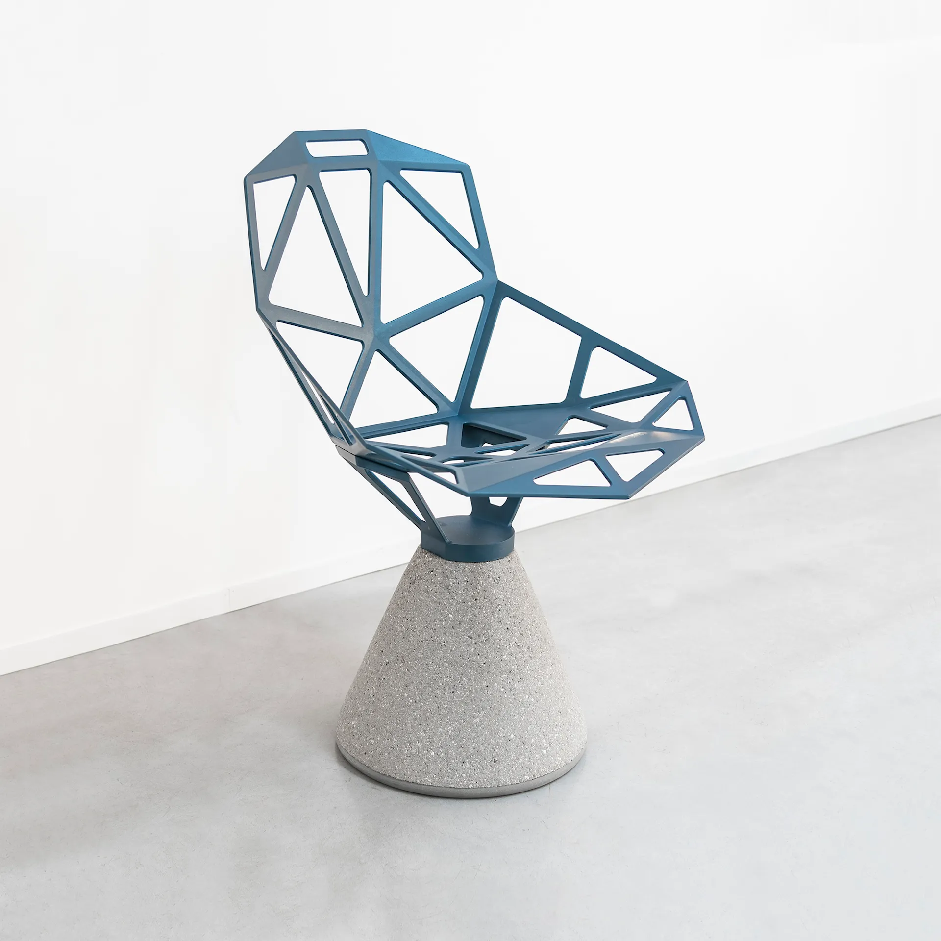 Chair One Concrete - Magis - Konstantin Grcic - NO GA