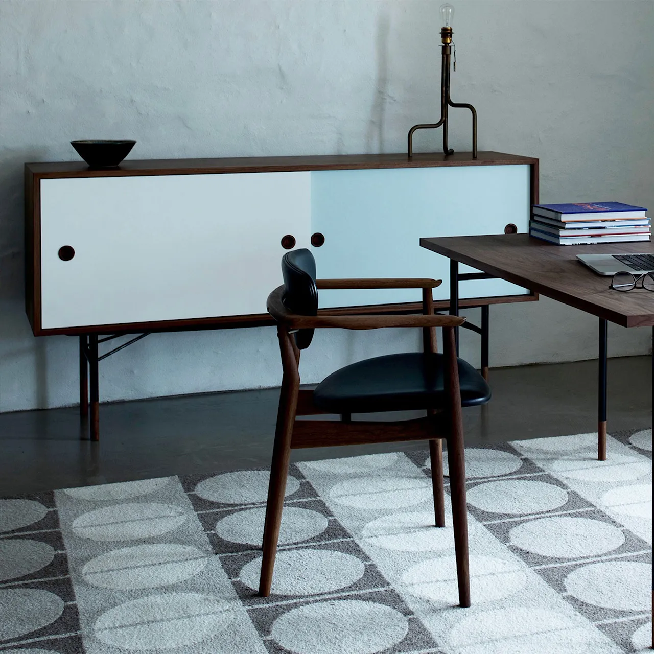 Sideboard utan lådor Dark oiled oak White/Light Blue