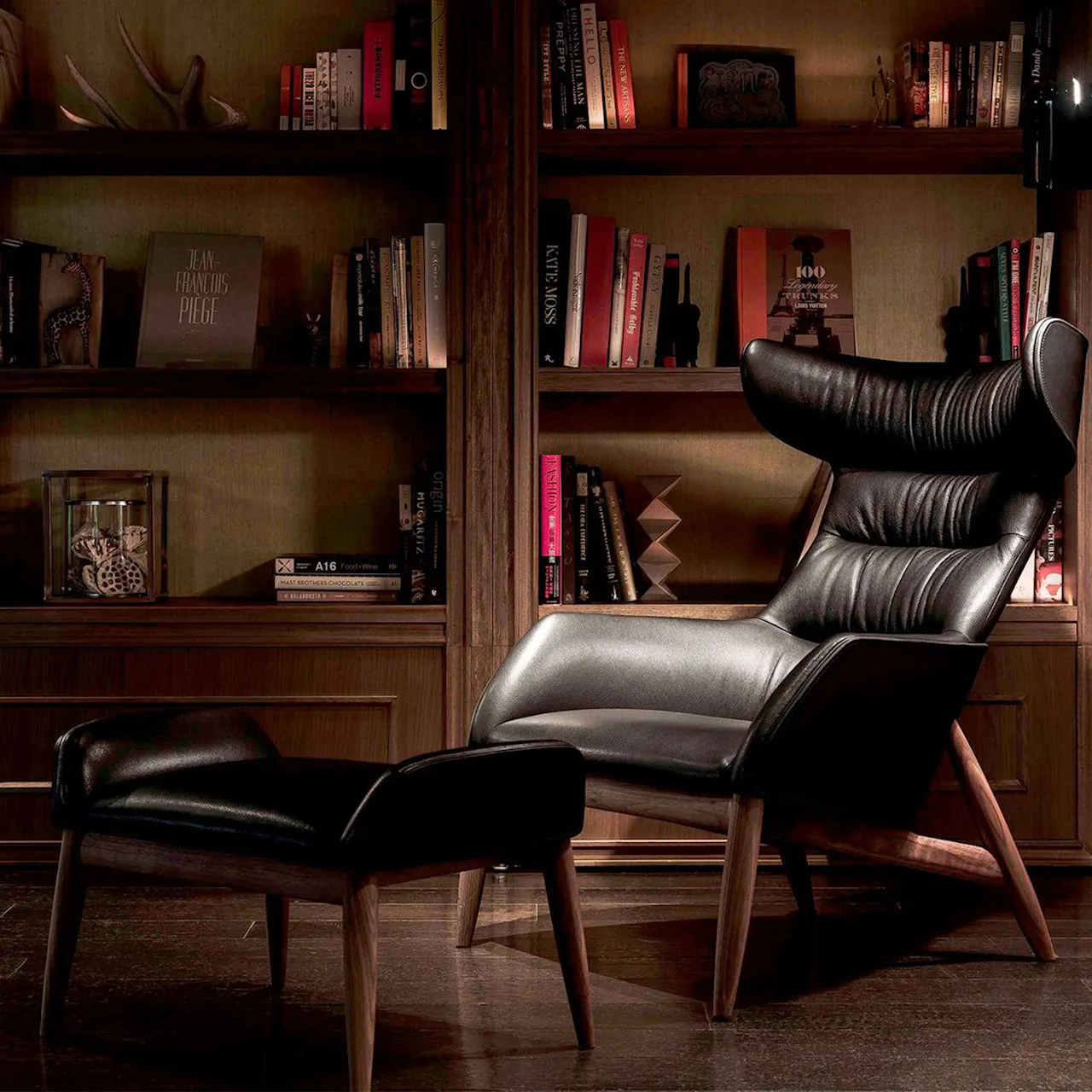 Beatrix Ottoman