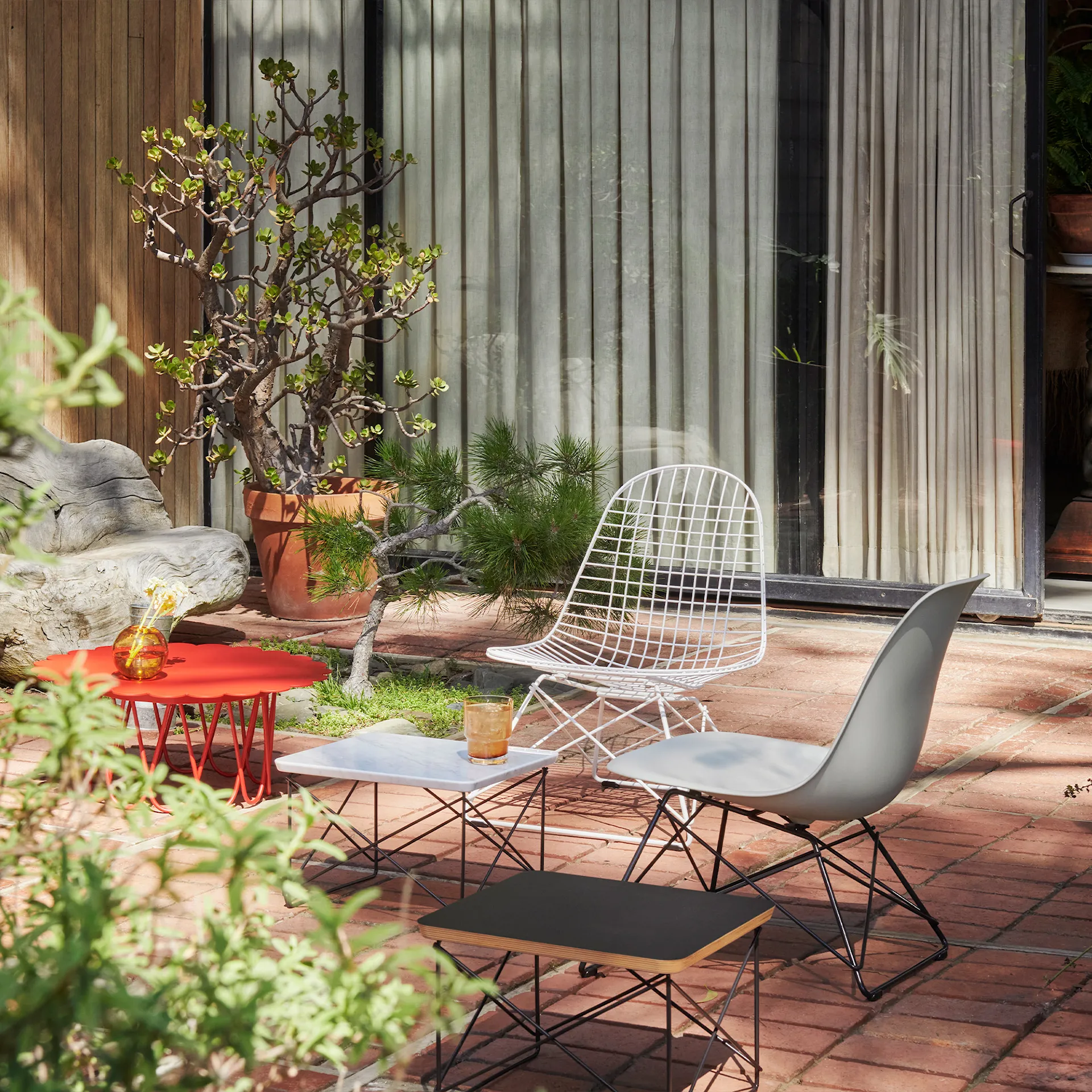 Occasional Table LTR sidobord Chrome - Vitra - Charles & Ray Eames - NO GA