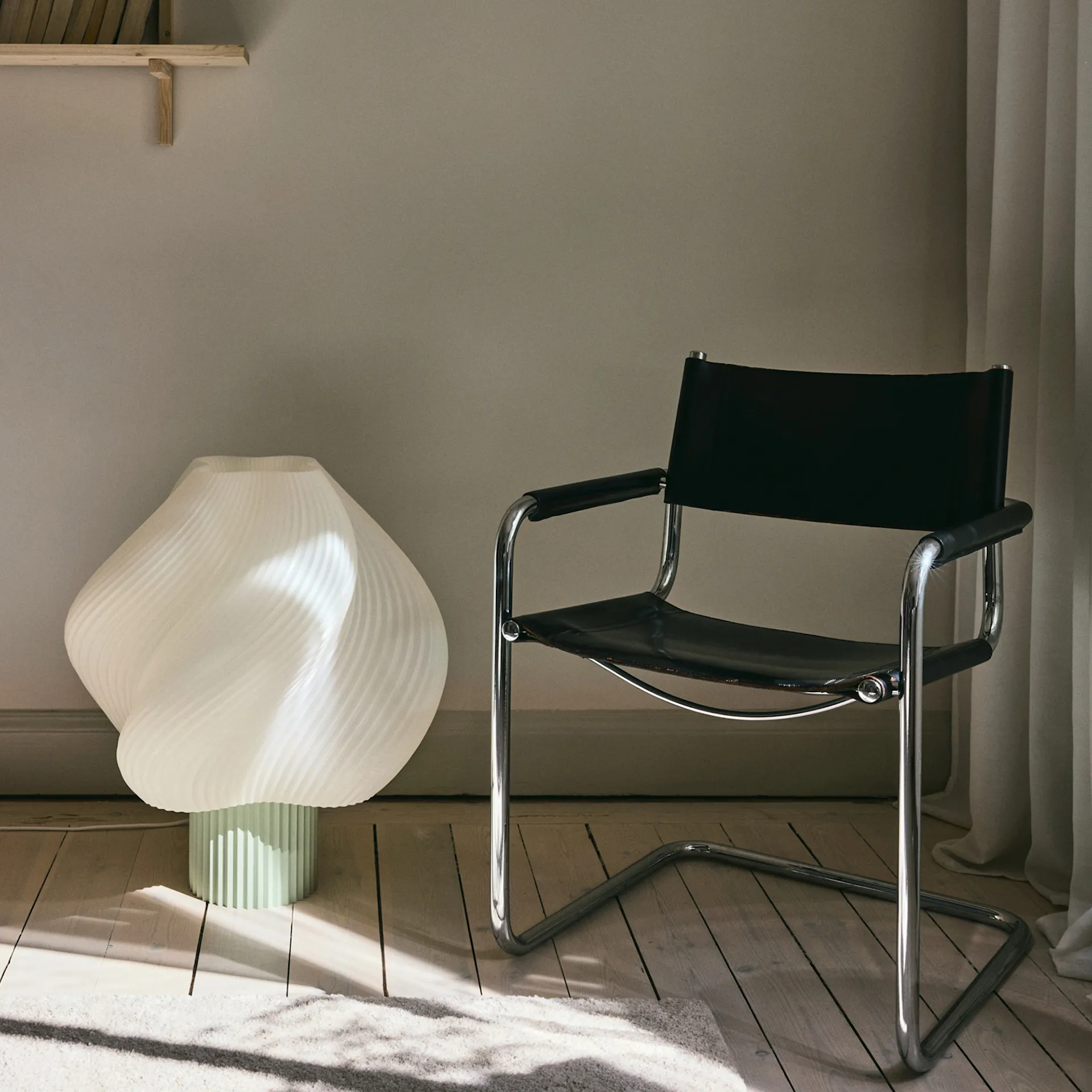 Soft Serve Floor Lamp Mega - Crème Atelier - NO GA