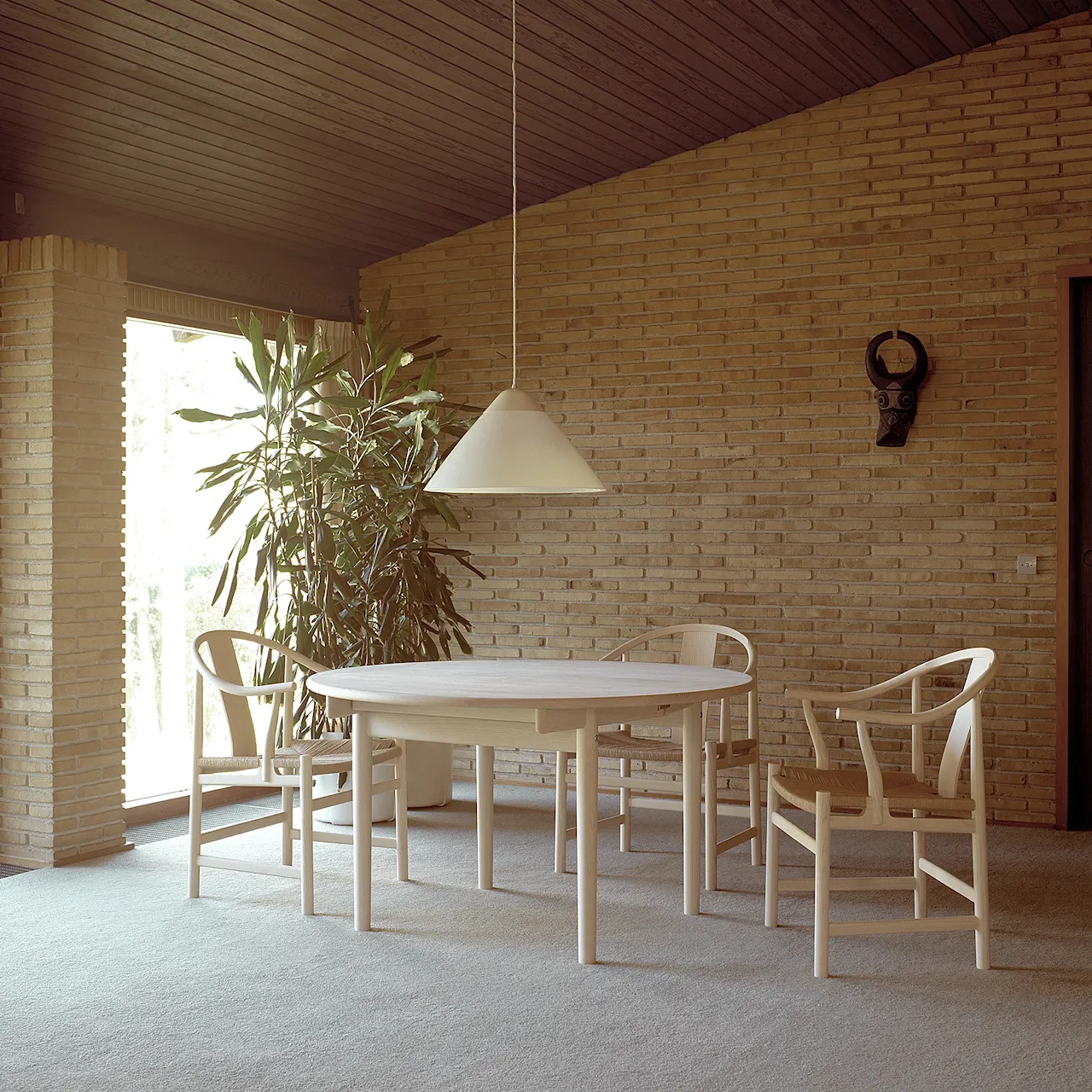 PP66 Chinese Chair matstol