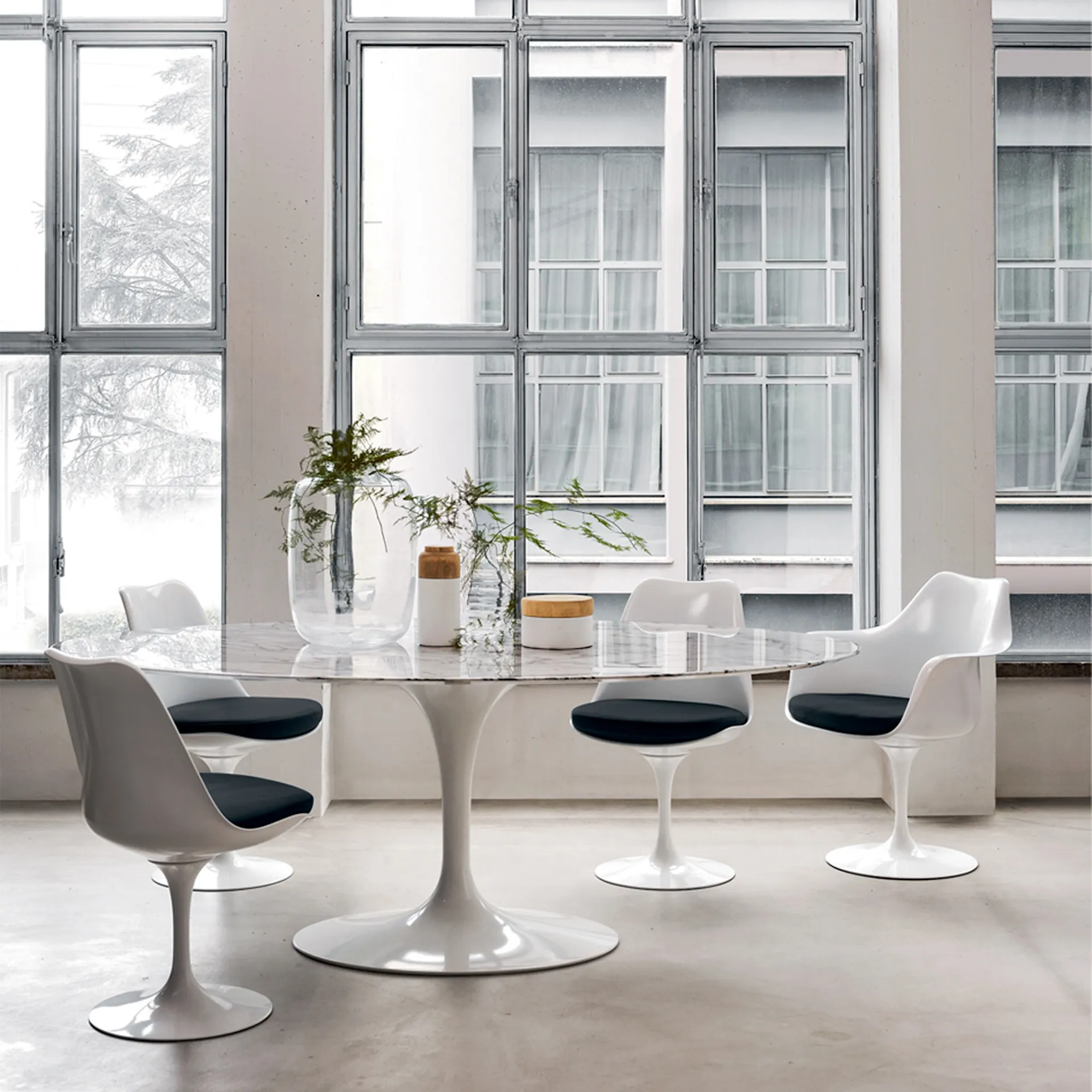 Saarinen Oval matbord 198 cm White - Knoll - Eero Saarinen - NO GA