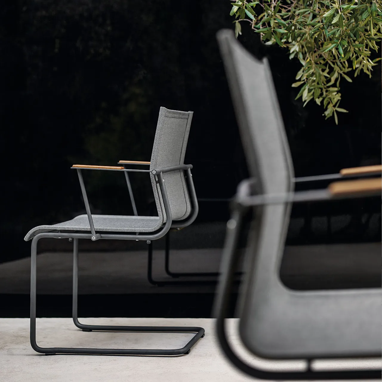 Sway Stacking Chair with Arms