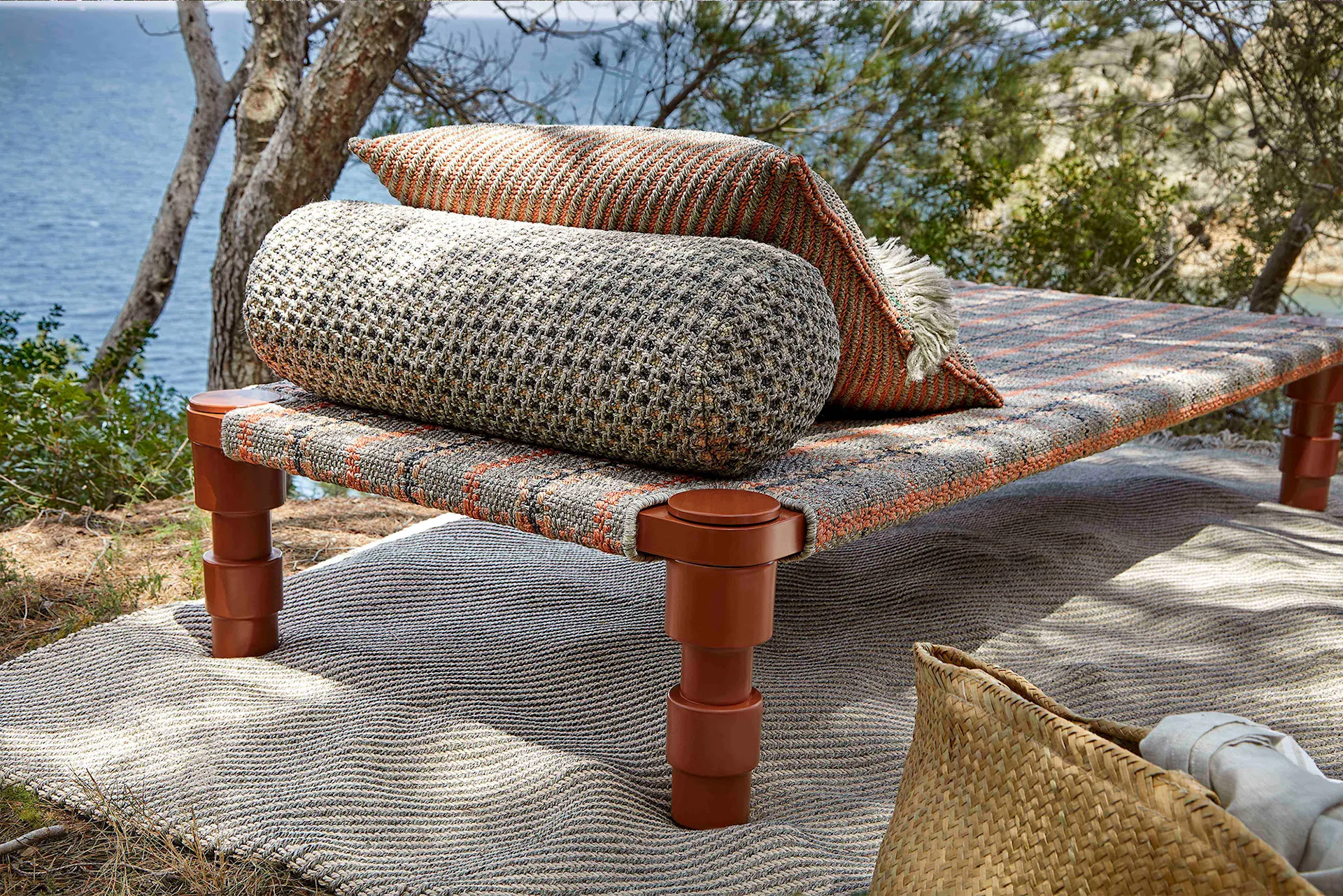 Garden Layers Single Indian Bed - Tartan Terracotta - GAN - Patricia Urquiola - NO GA