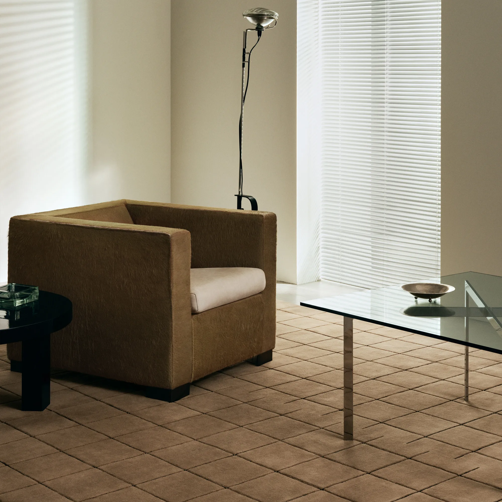 Grid Chestnut/Black ullmatta - 2