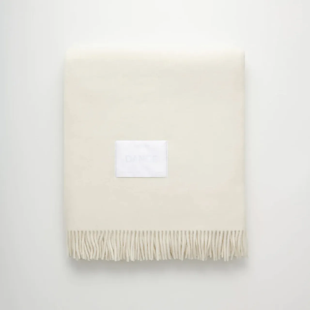 Bold Blanket / Oyster White