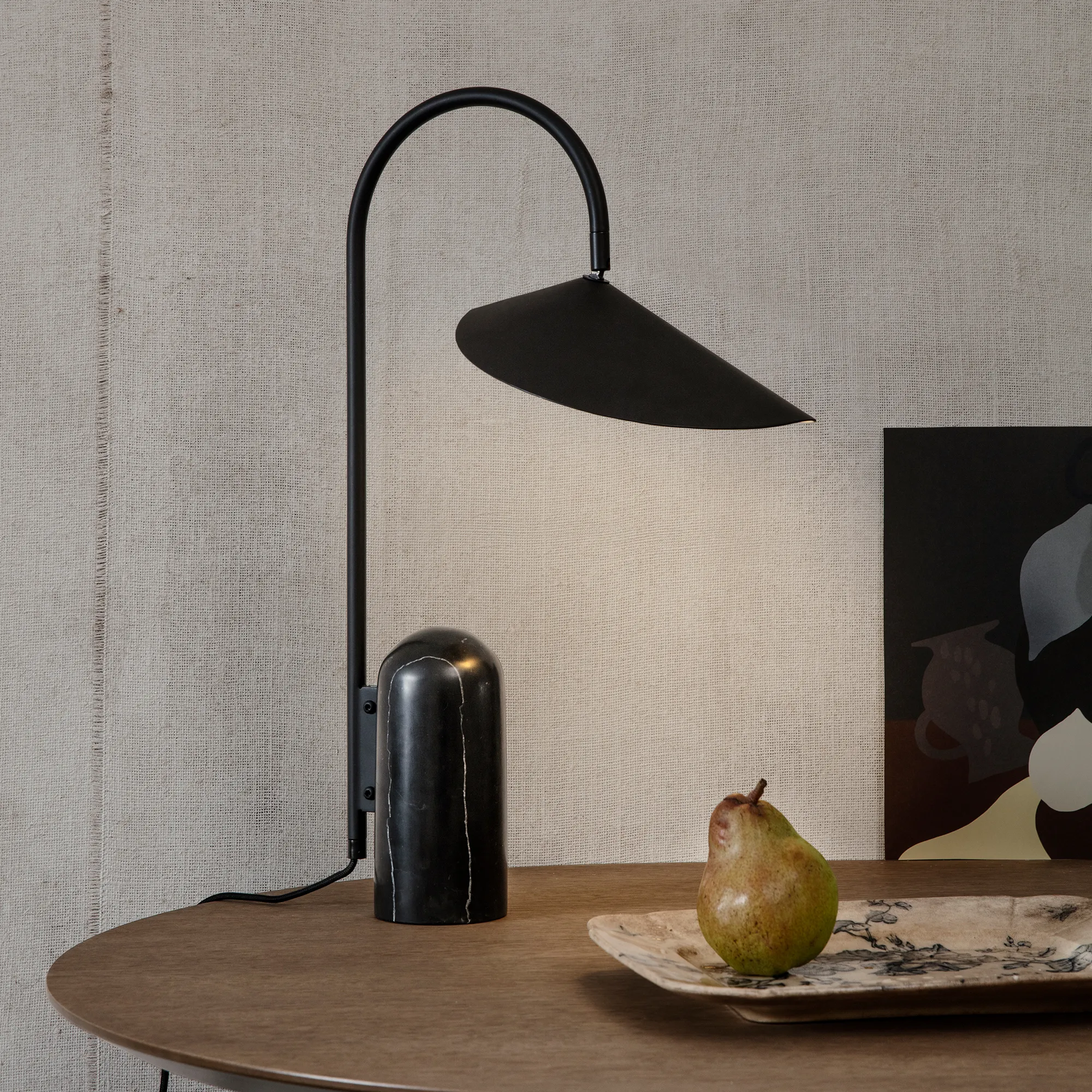 Arum bordslampa