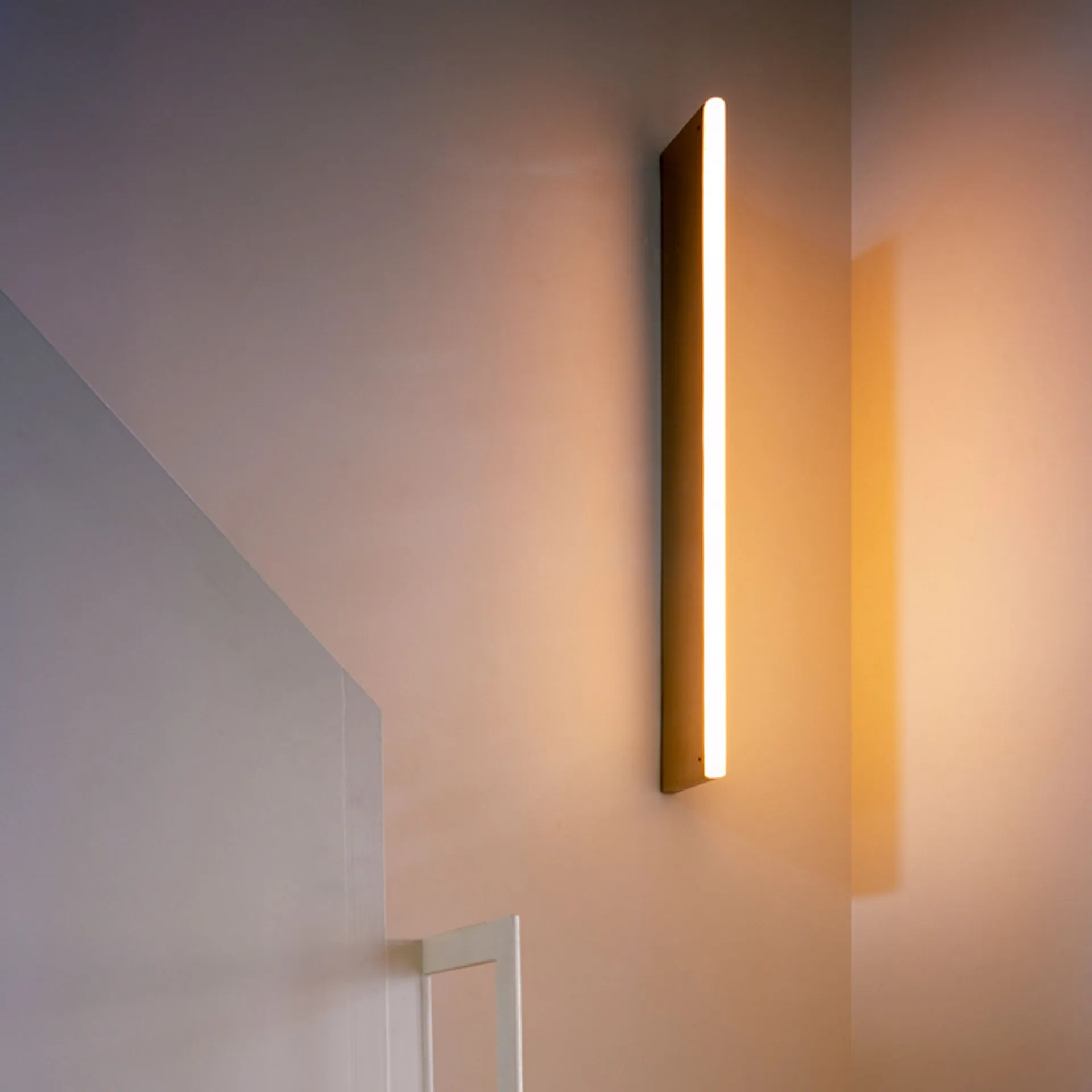 Tube Wall - Michael Anastassiades - Michael Anastassiades - NO GA