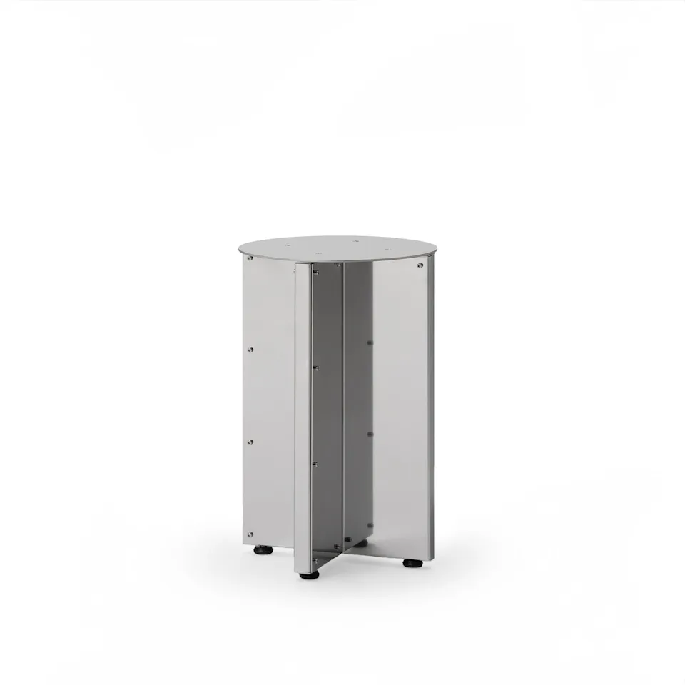 NM22 Side Table