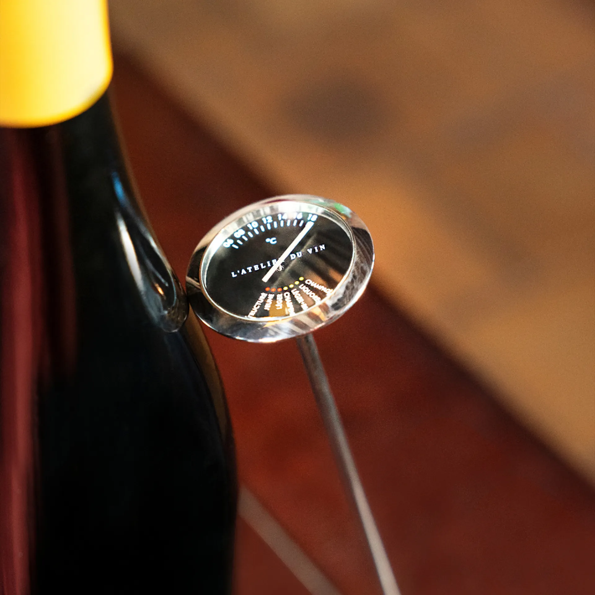Thermomètre à Vin Vacu Vin - Bracelet Snap Violet Pour Servir à La Bonne Température