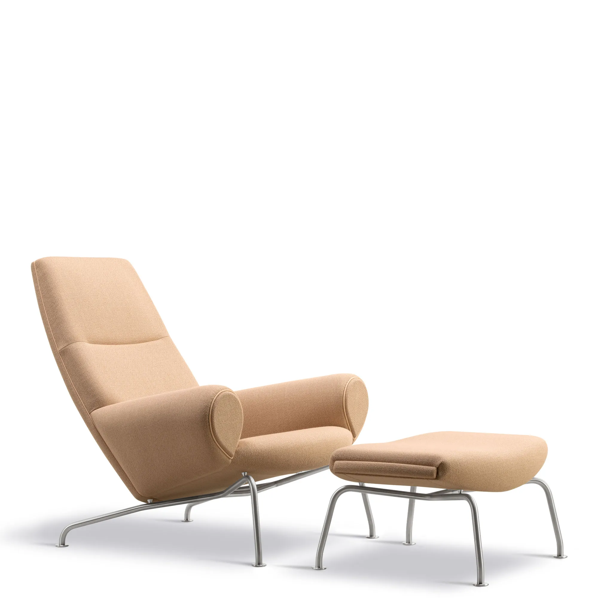 Wegner Queen fåtölj med fotpall - 1