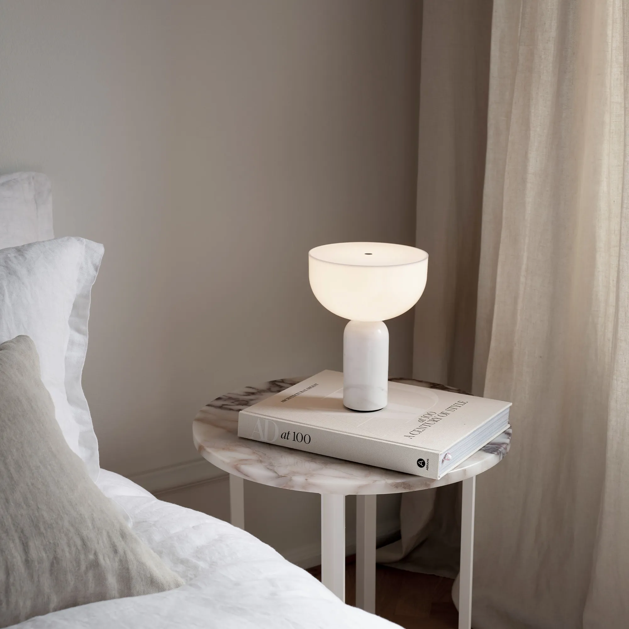 Kizu Table Lamp Portable - 2