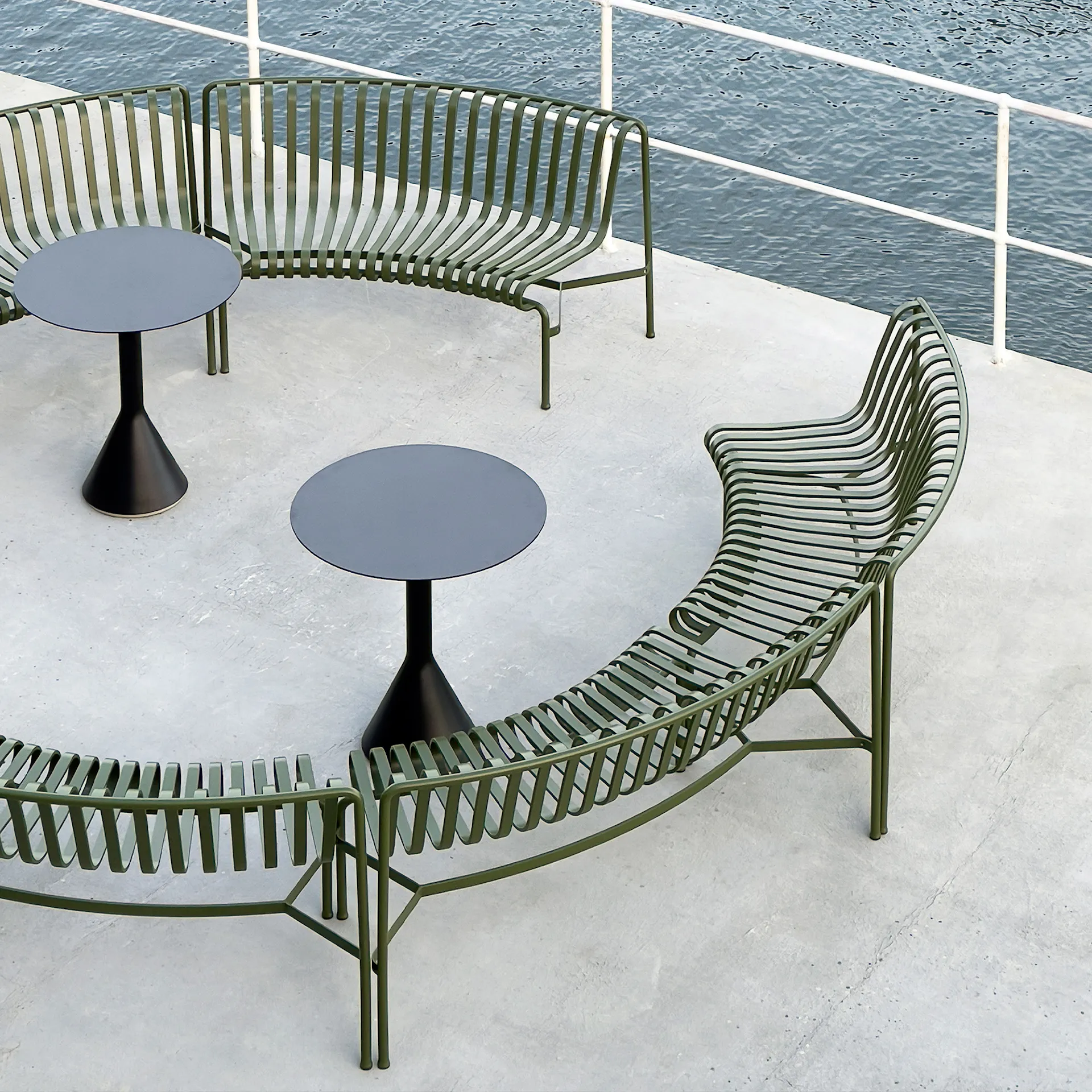 Palissade Dining parkbänk In - HAY - Ronan & Erwan Bouroullec - NO GA