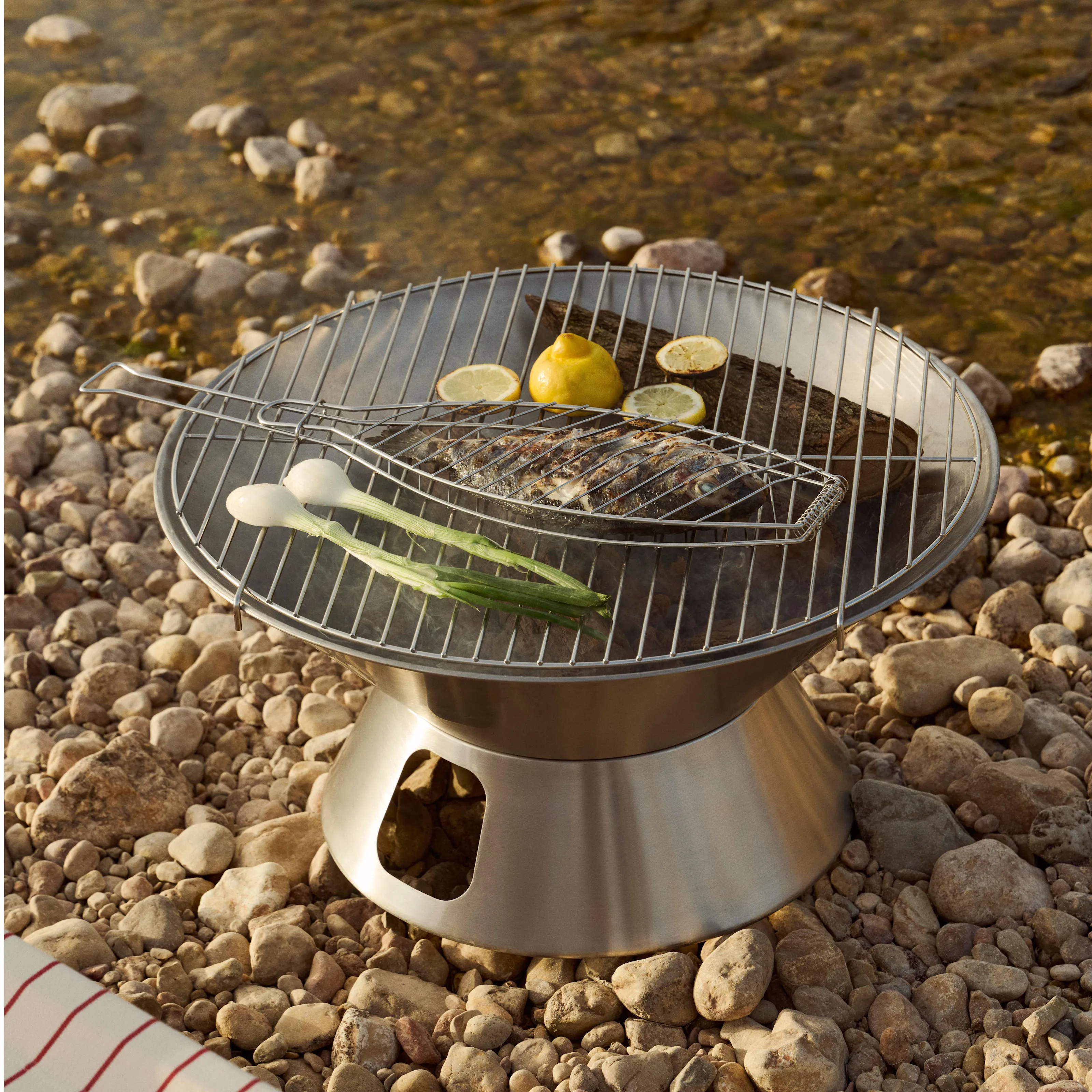 Outdoor Market Firepit - 9
