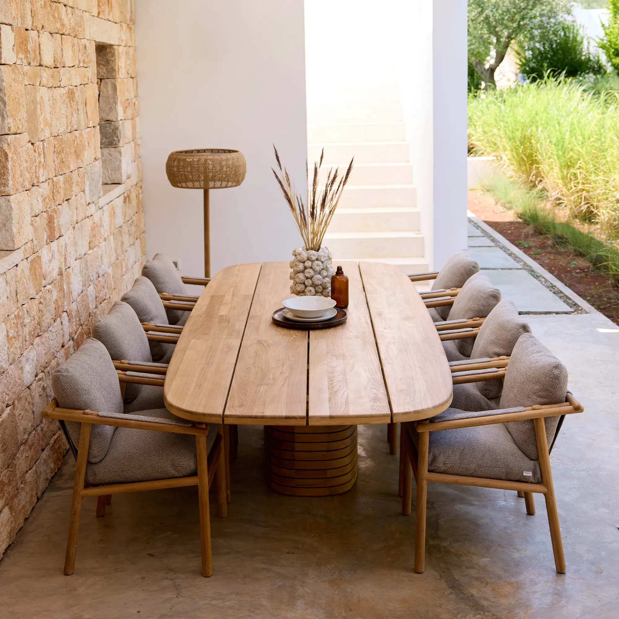 Mellow matbord utomhus - 11