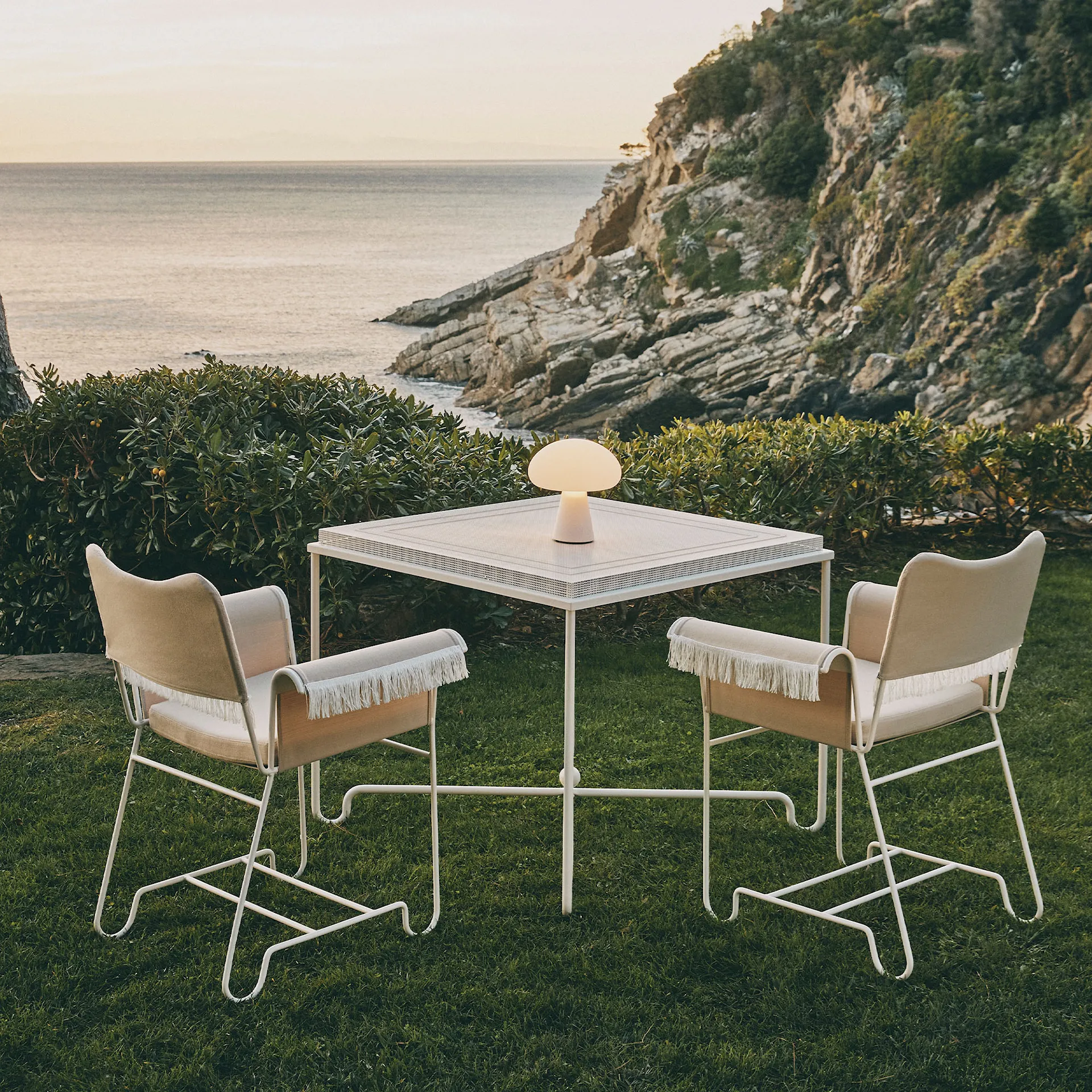 Tropique Dining Chair With Fringes, Classic White Semi Matt Base - Gubi - Mathieu Matégot - NO GA