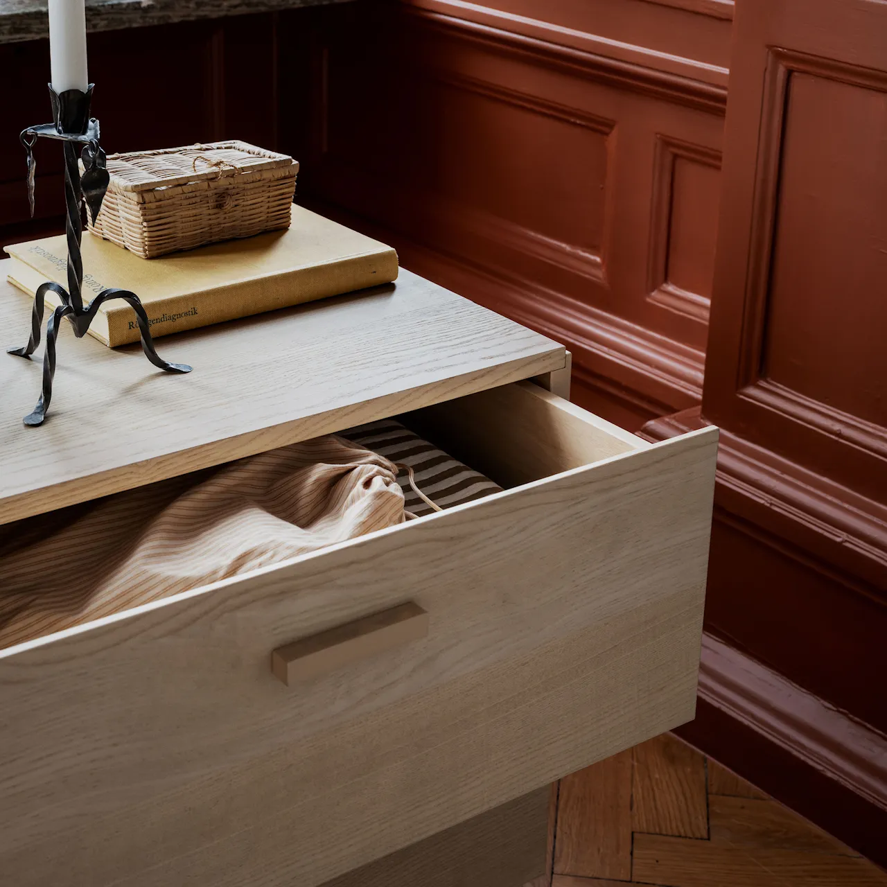 Relief Chest of Drawers Wide Plinth