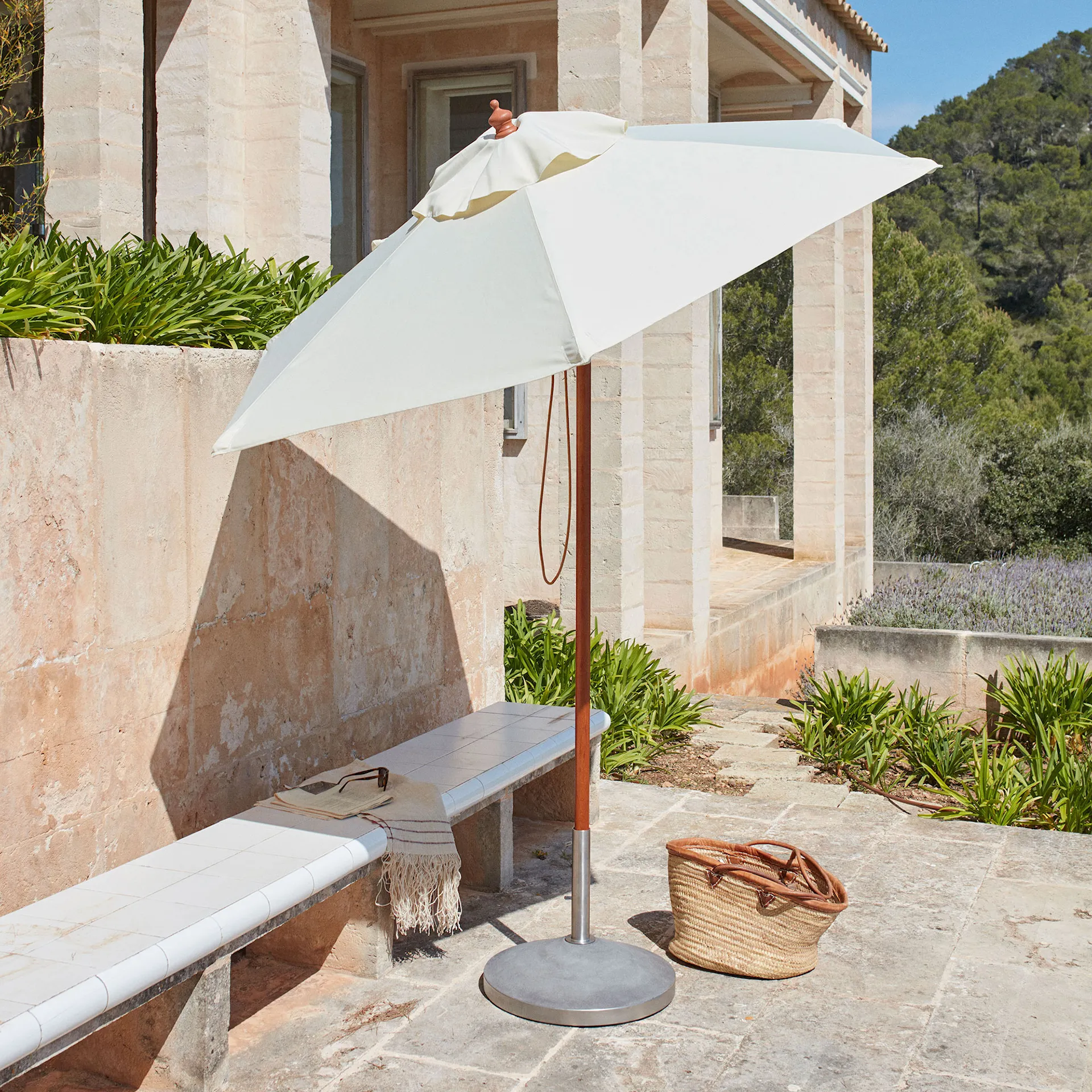 Messina Round Umbrella - Fritz Hansen - NO GA