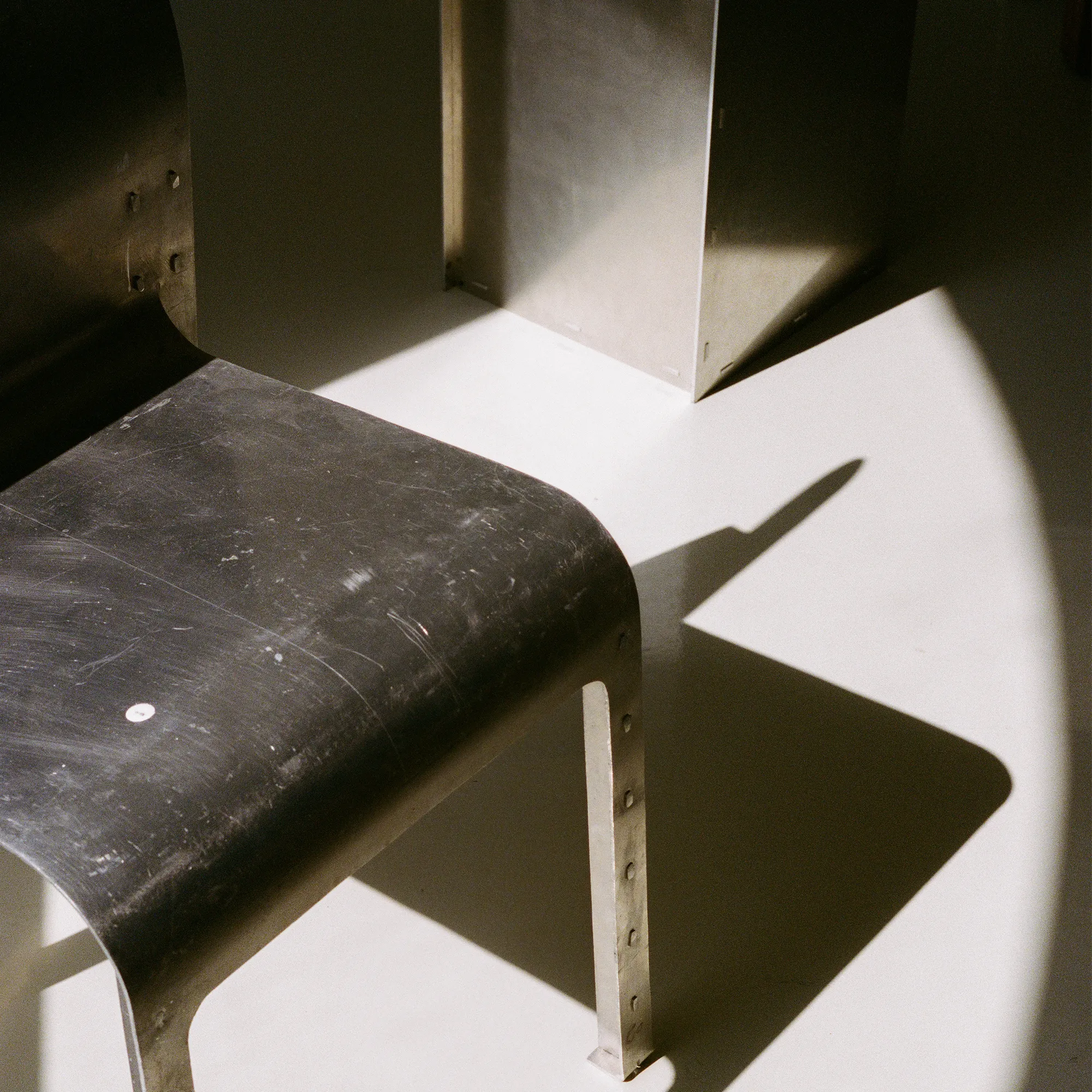 Rivet matstol - 12