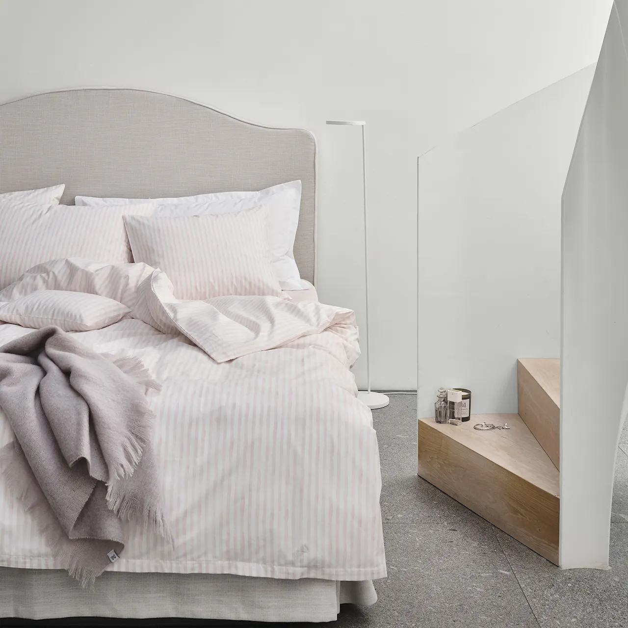 Carlita Linen Ivory sänggavel