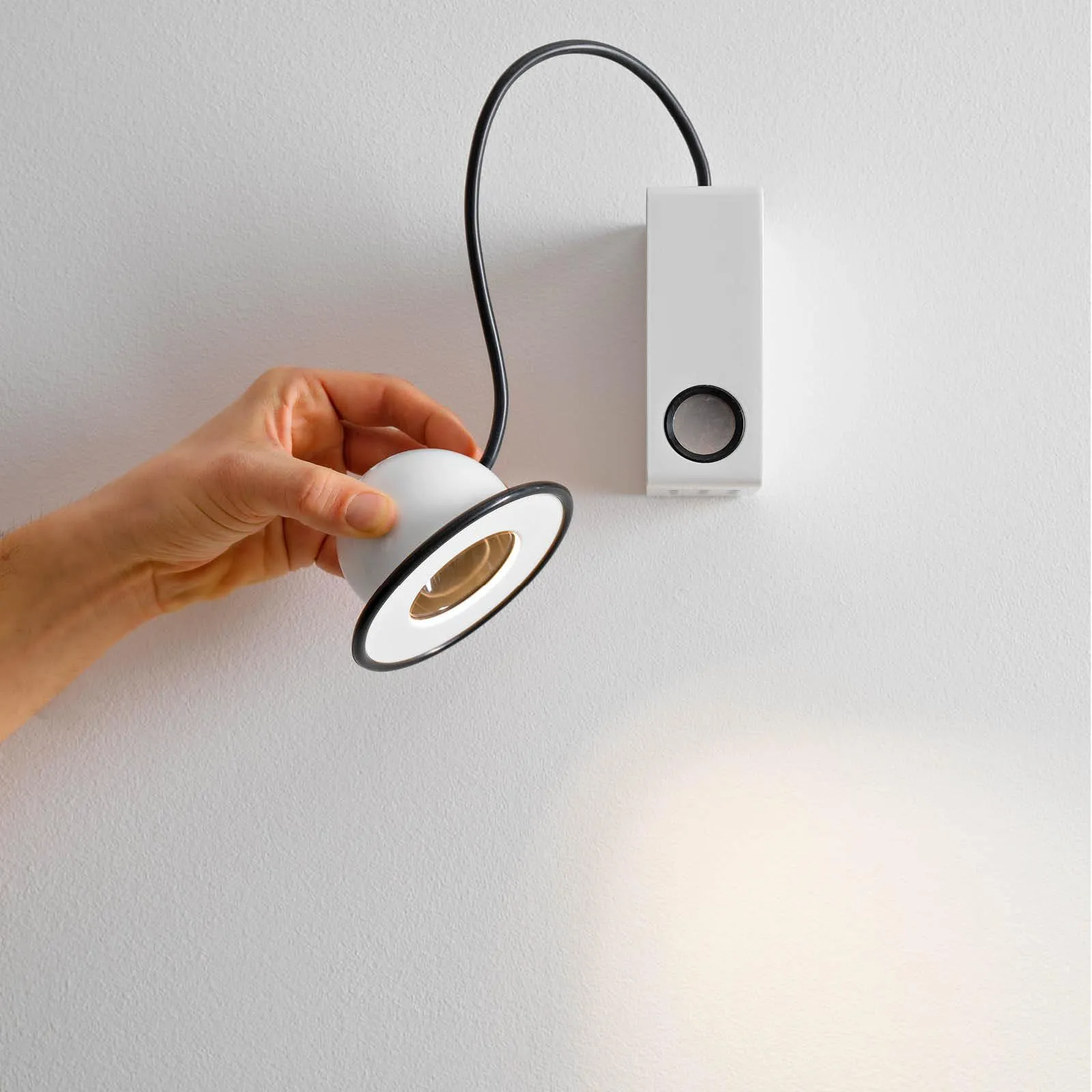Minibox Phase-Cut vägglampa - 2