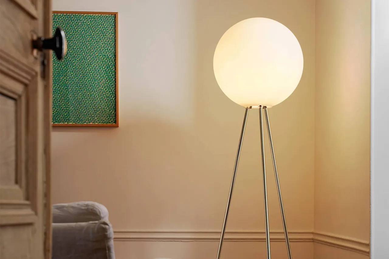 Prima Signora Floor Lamp