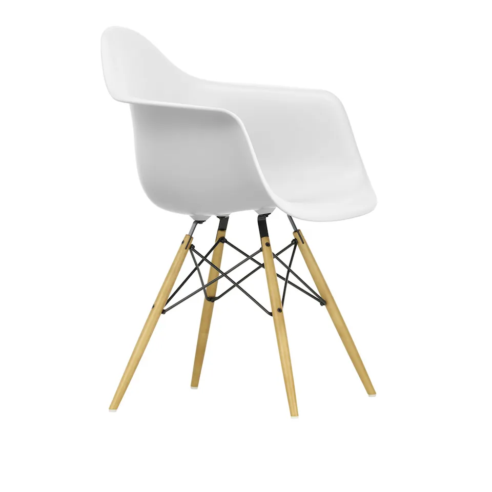 Eames RE Plastic Armchair DAW 85 Cotton White, Golden Maple