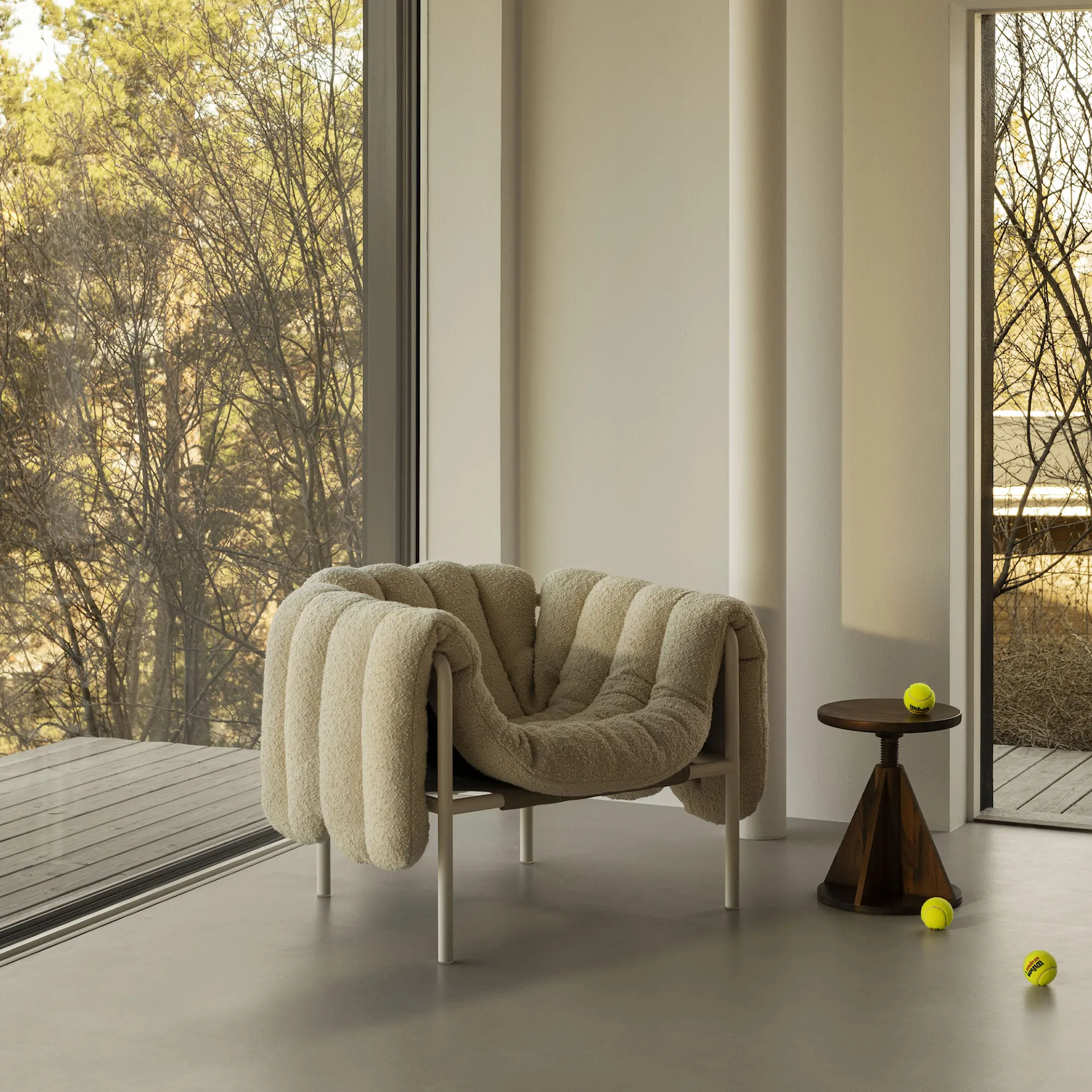 Köp Puffy Lounge Chair från HEM | Nordiska Galleriet