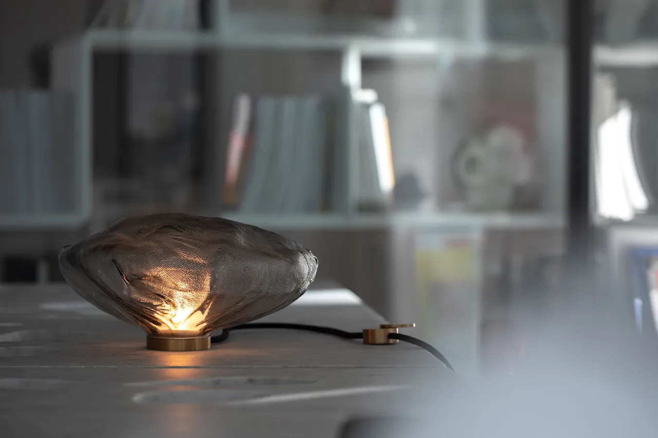 73t table lamp