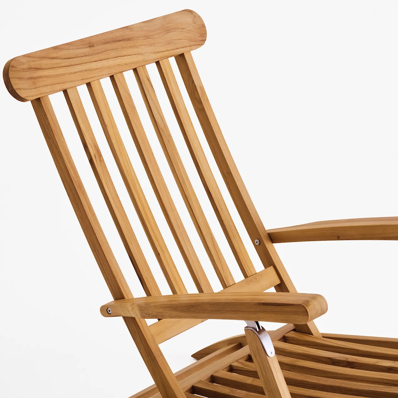 Midsummer deck-chair