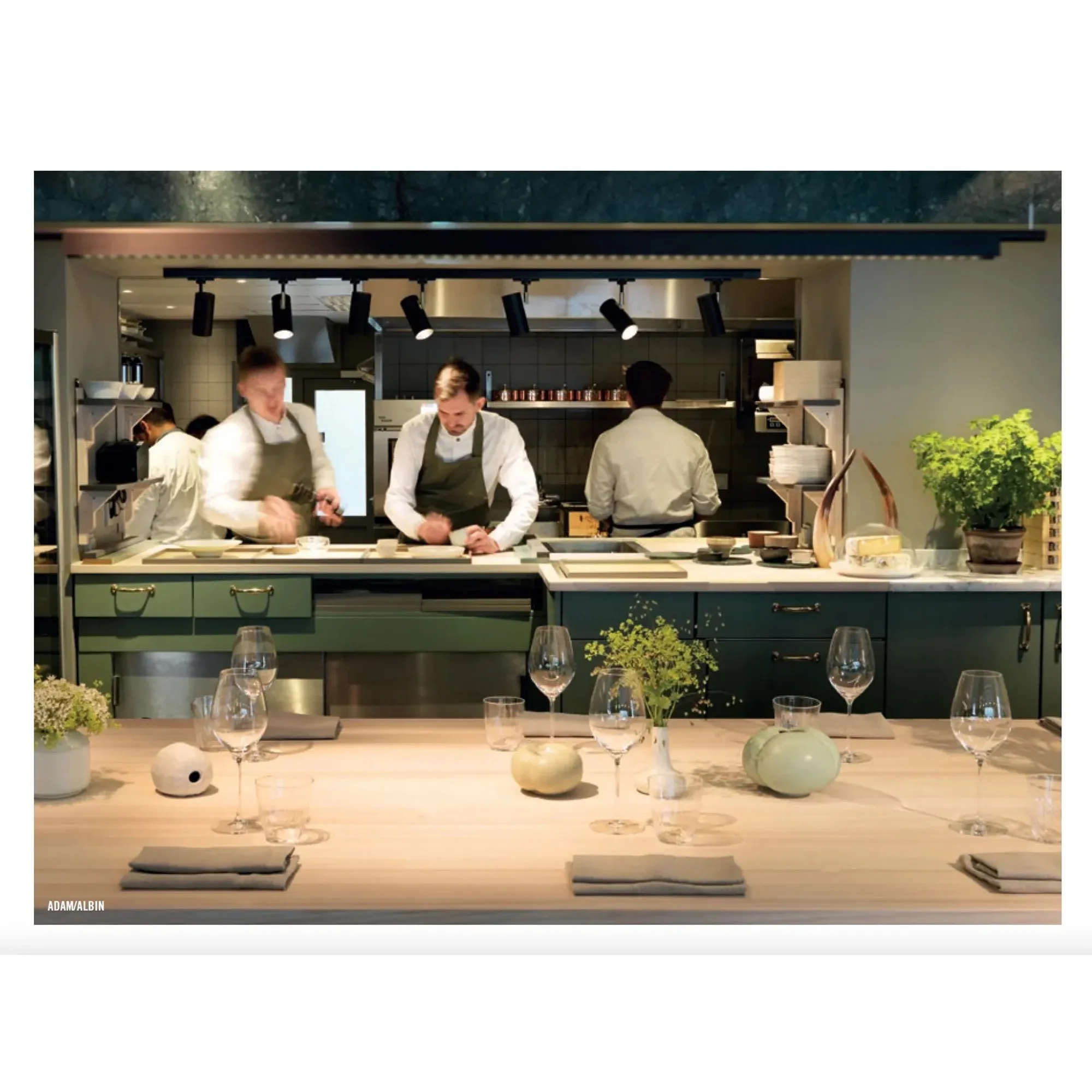 The 500 Hidden Secrets of Stockholm 3rd Edition reseguide - 5