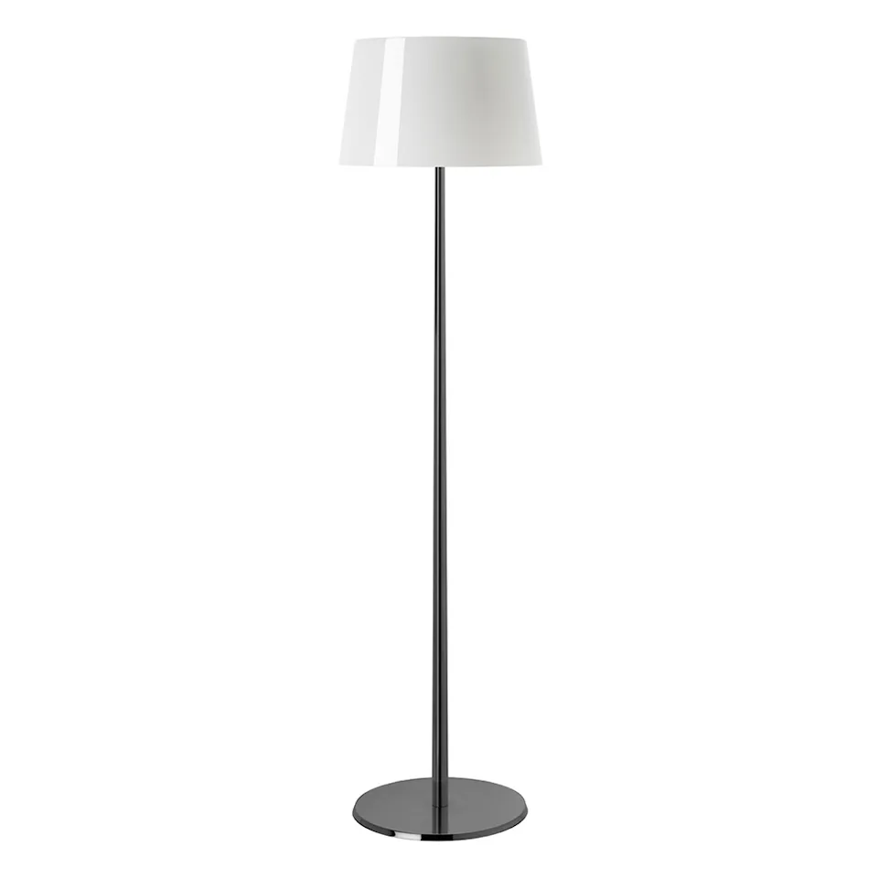 Lumiere XXL golvlampa vit skärm med svart krom fot dimbar