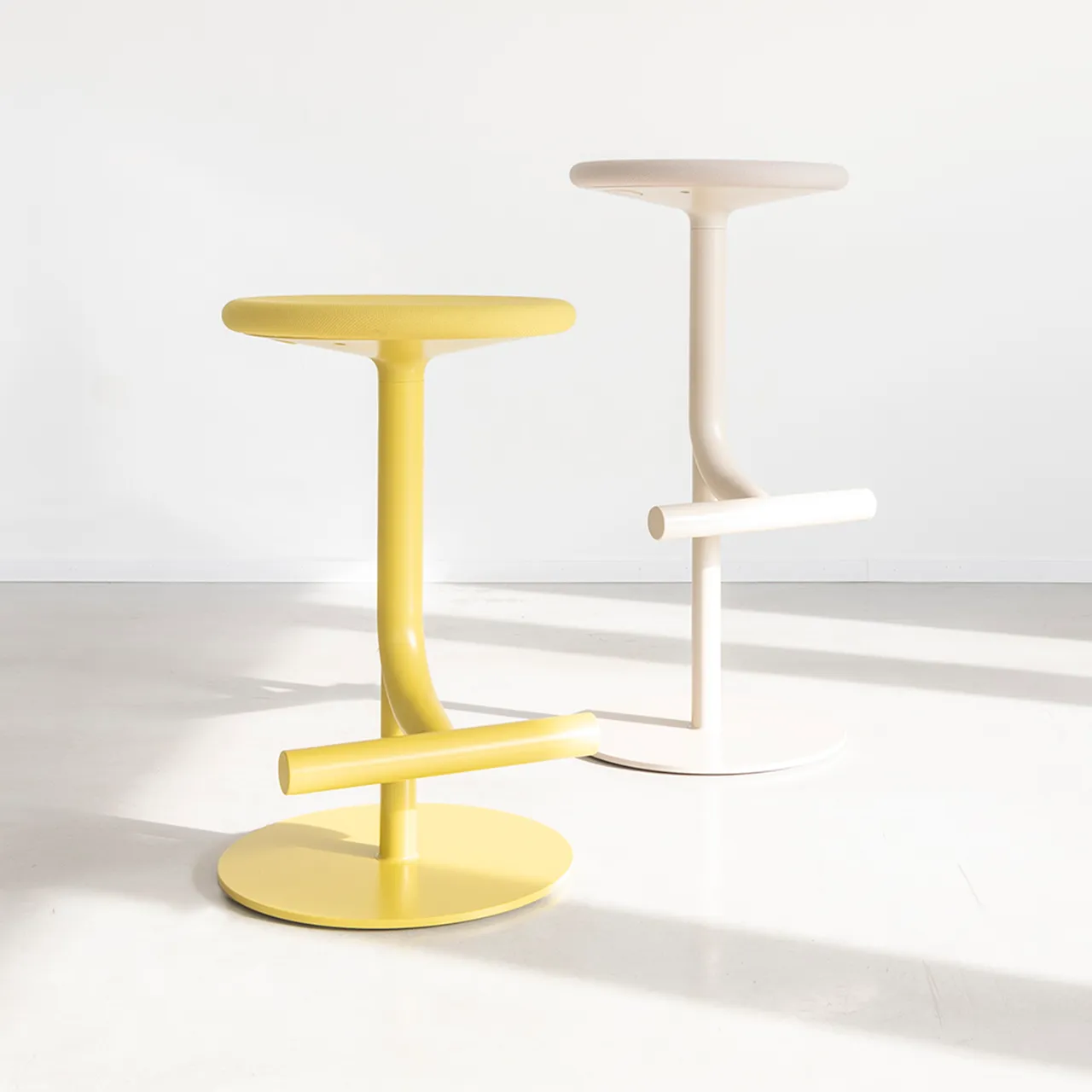 Tibu Stool Yellow lime/Seat uph Steelcut 435 Lime