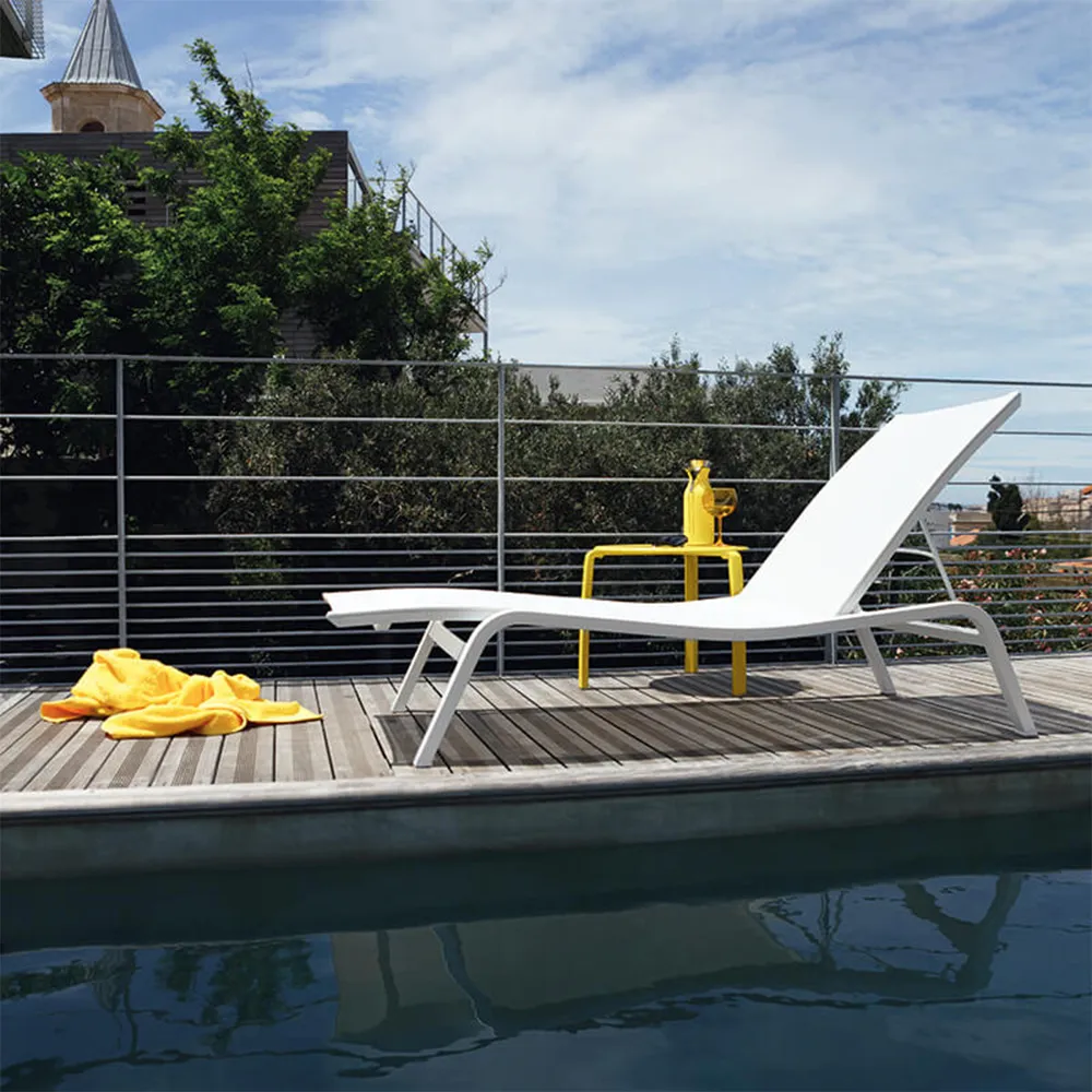 Alizé XS Sunlounger - 2
