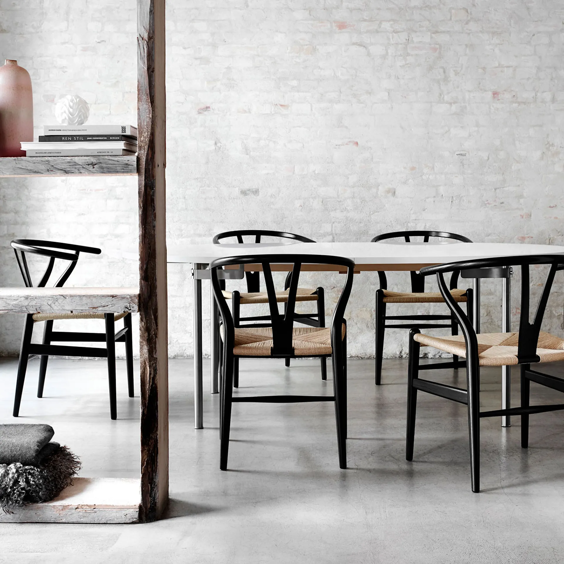 CH24 Y-stolen - Ask/Svartflätat papperssnöre - Carl Hansen - Hans J. Wegner - NO GA