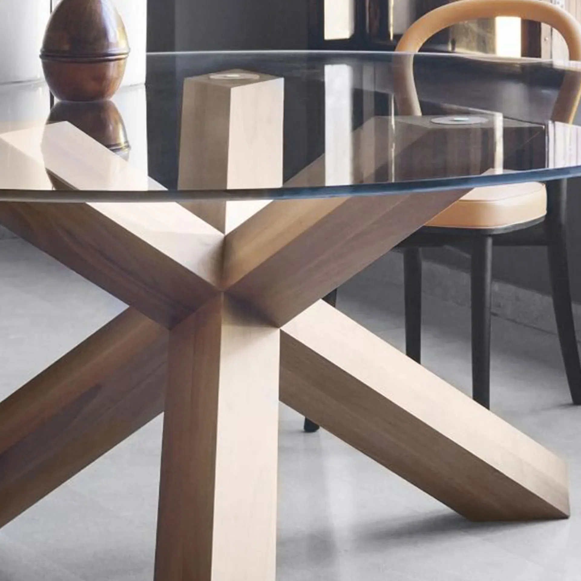 452 La Rotonda Table Natural Ashwood - Cassina - Mario Bellini - NO GA