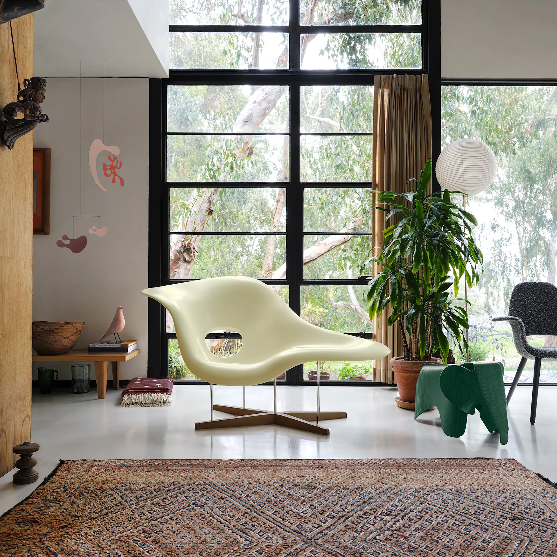 La Chaise - Eames Special Collection - Vitra - Charles & Ray Eames - NO GA