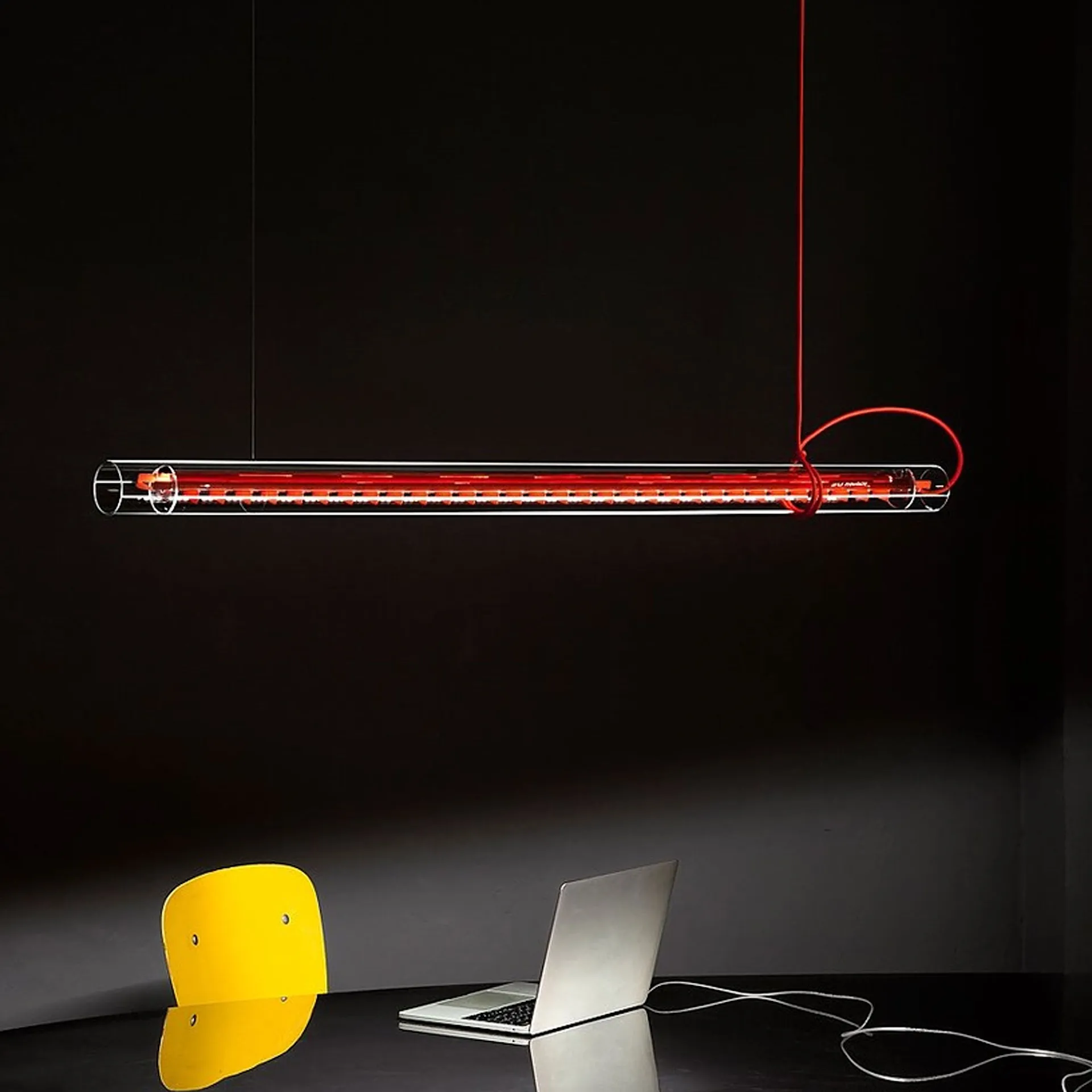 Tubular Red Diffusor  Red Cable - Ingo Maurer - NO GA