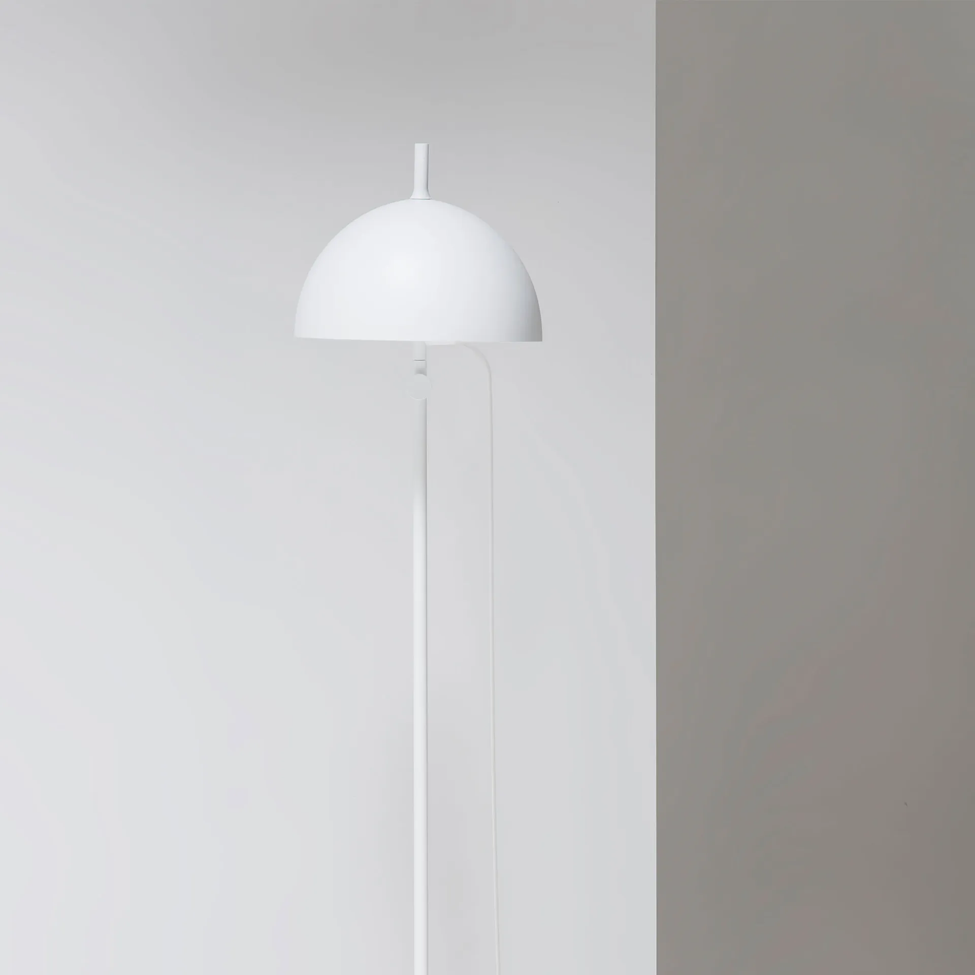 Nendo w132 - Golvlampa - Wästberg - Nendo - NO GA