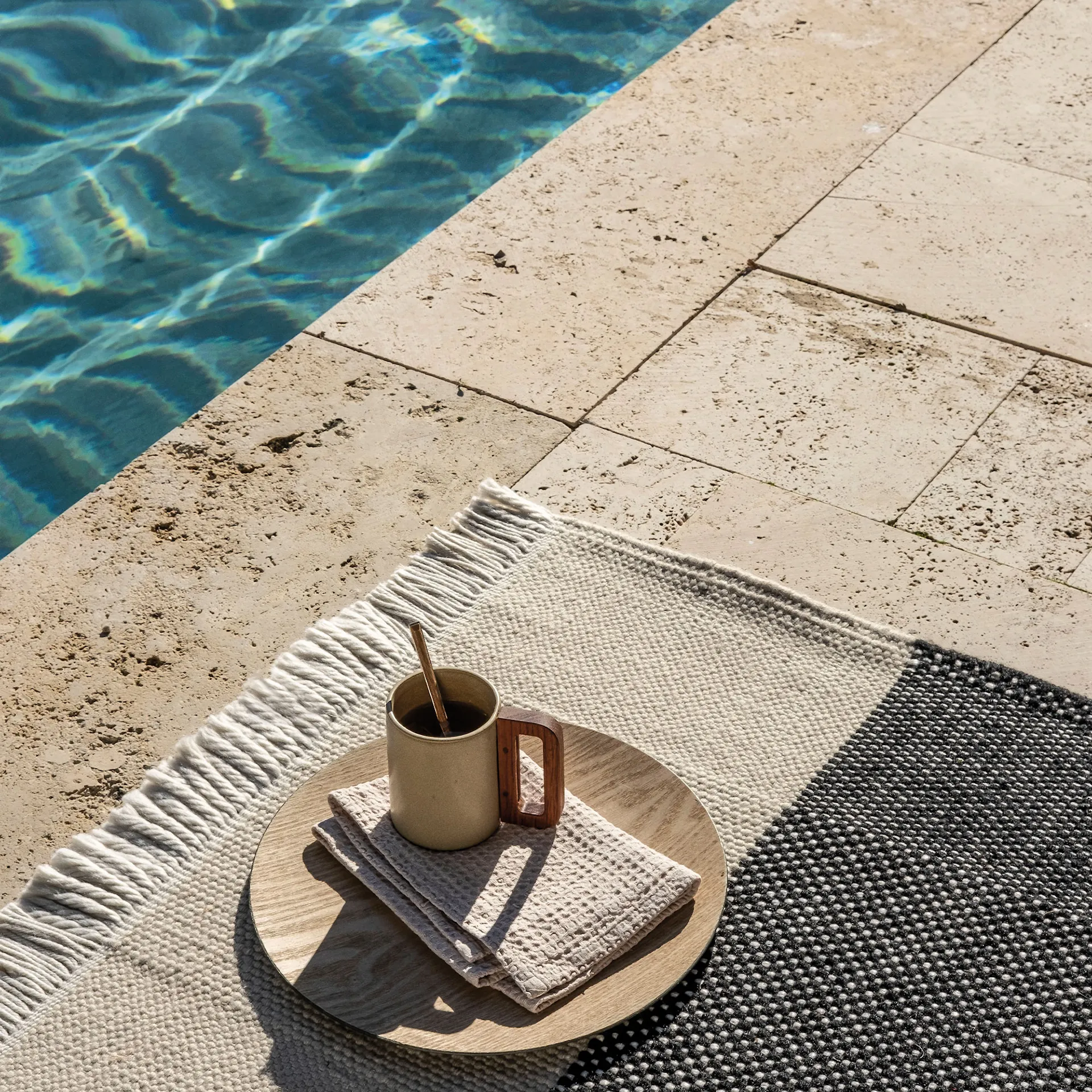 Tres Outdoor Black Rug - Nanimarquina - NO GA